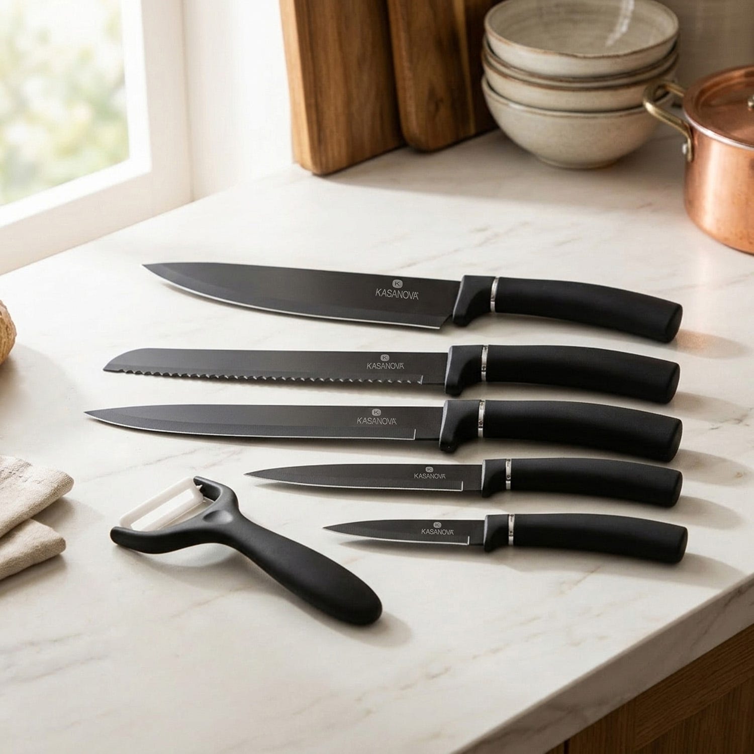 Set 6 coltelli con pelaverdure nero
