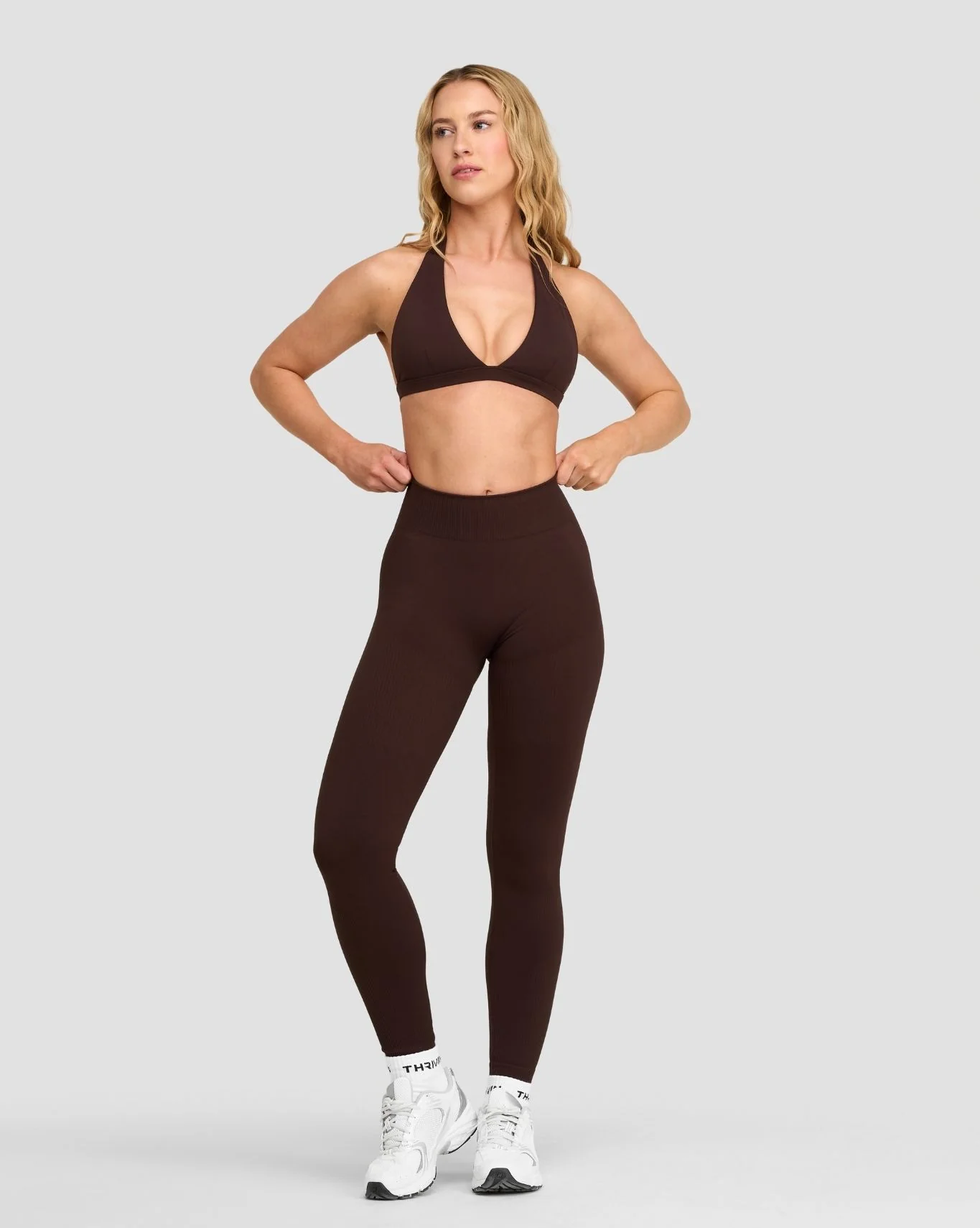 Elevate™ Sculpting Seamless V-Neck Halter Bra | Coffee