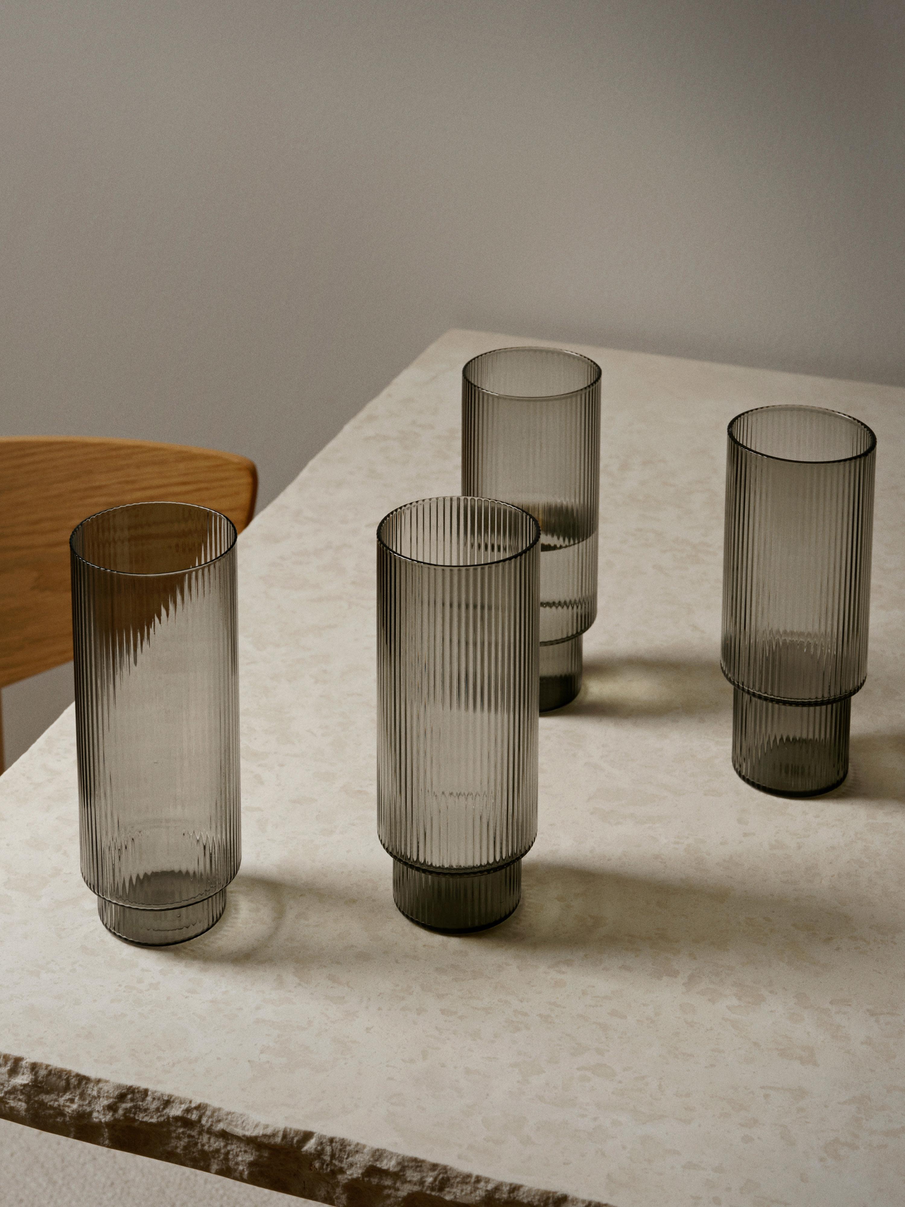 Mundgeblasene Longdrinkgläser Ripple mit Rillenrelief, 4er-Set