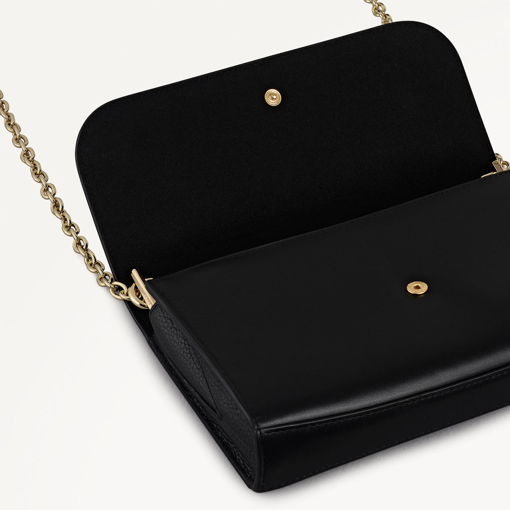 Lynton Road - Wallet On Chain