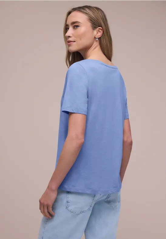 Basic T-Shirt mit V-Neck