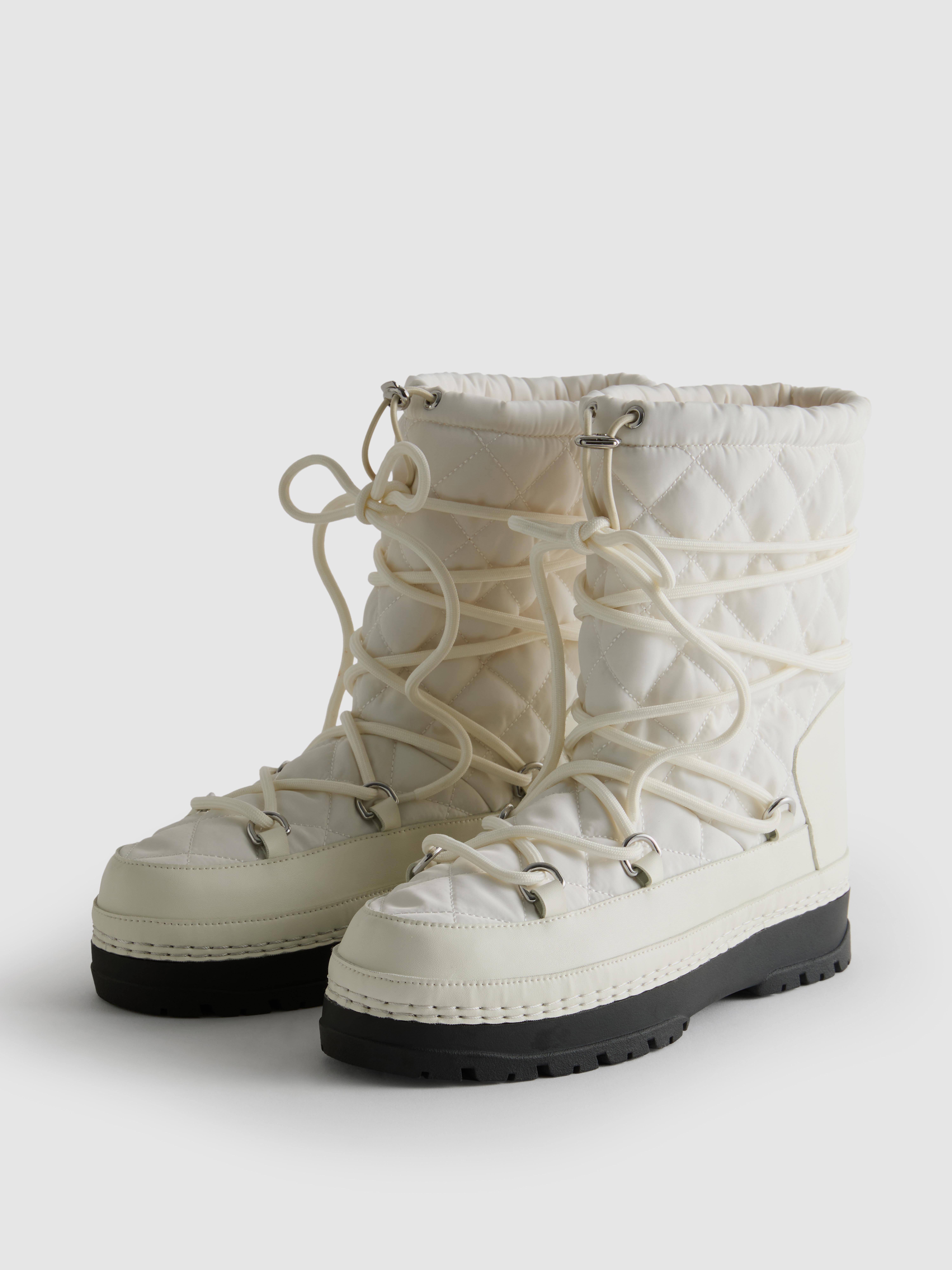 Lace-Up Snow Boots