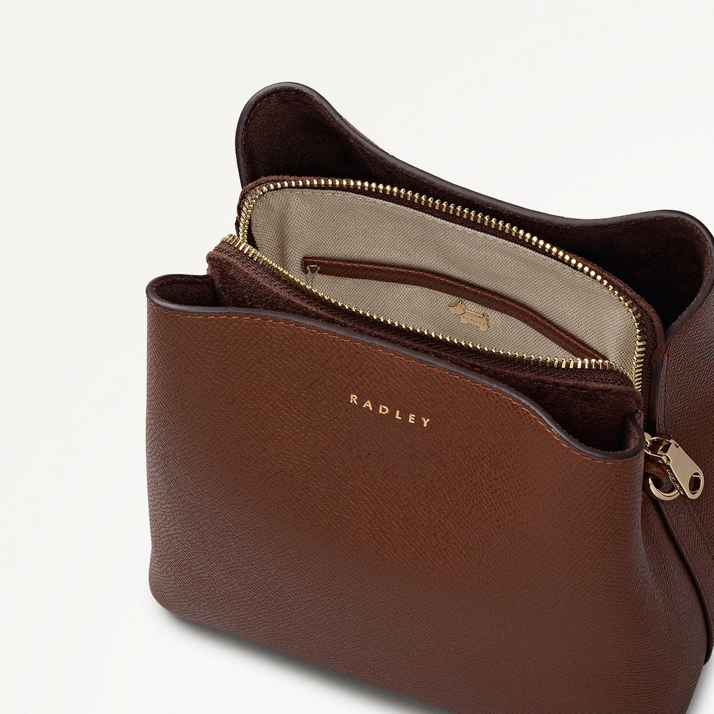 Dukes Place - Small Compartment Cross Body Bag