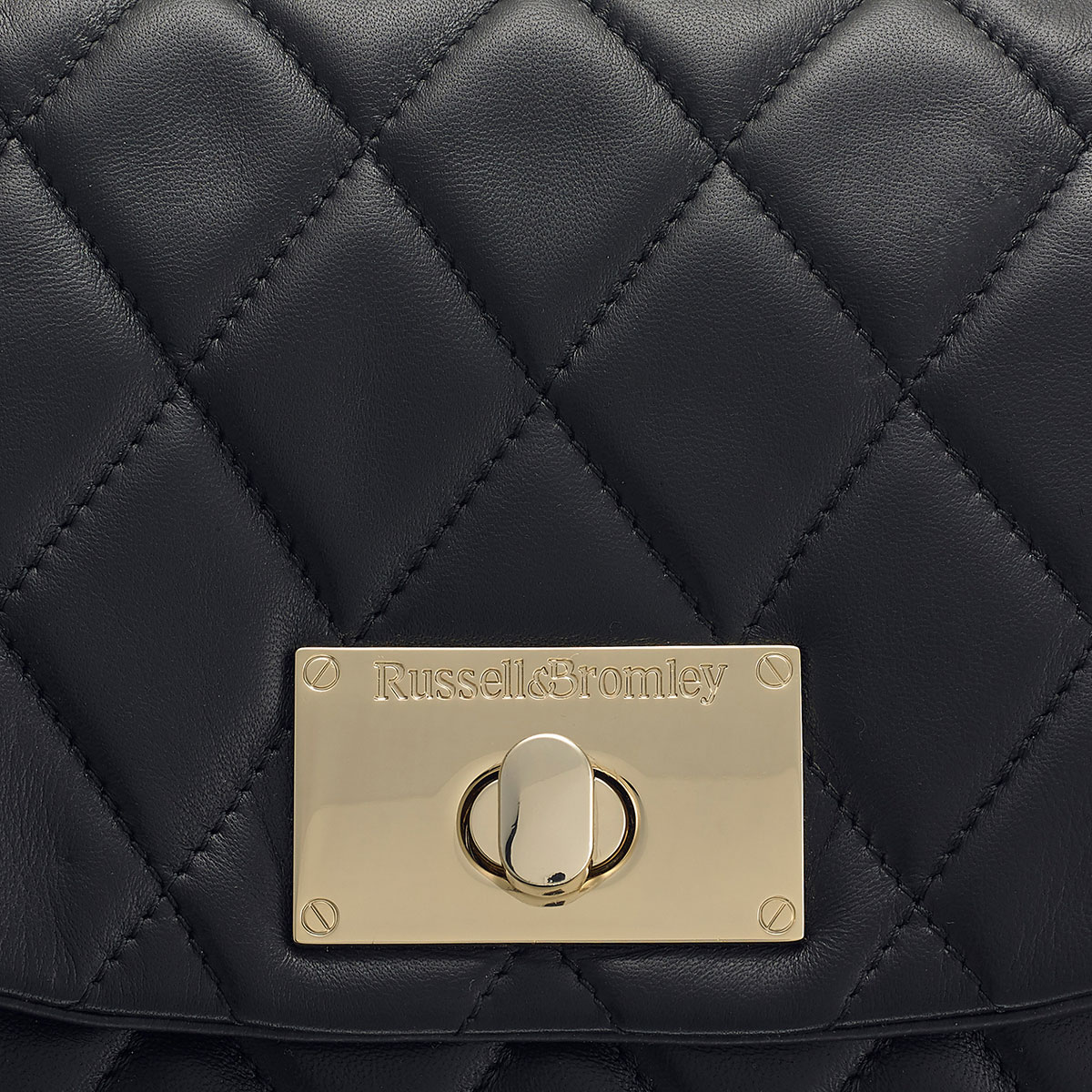 Russell & Bromley QUINCE Large Chain Shoulder Bag