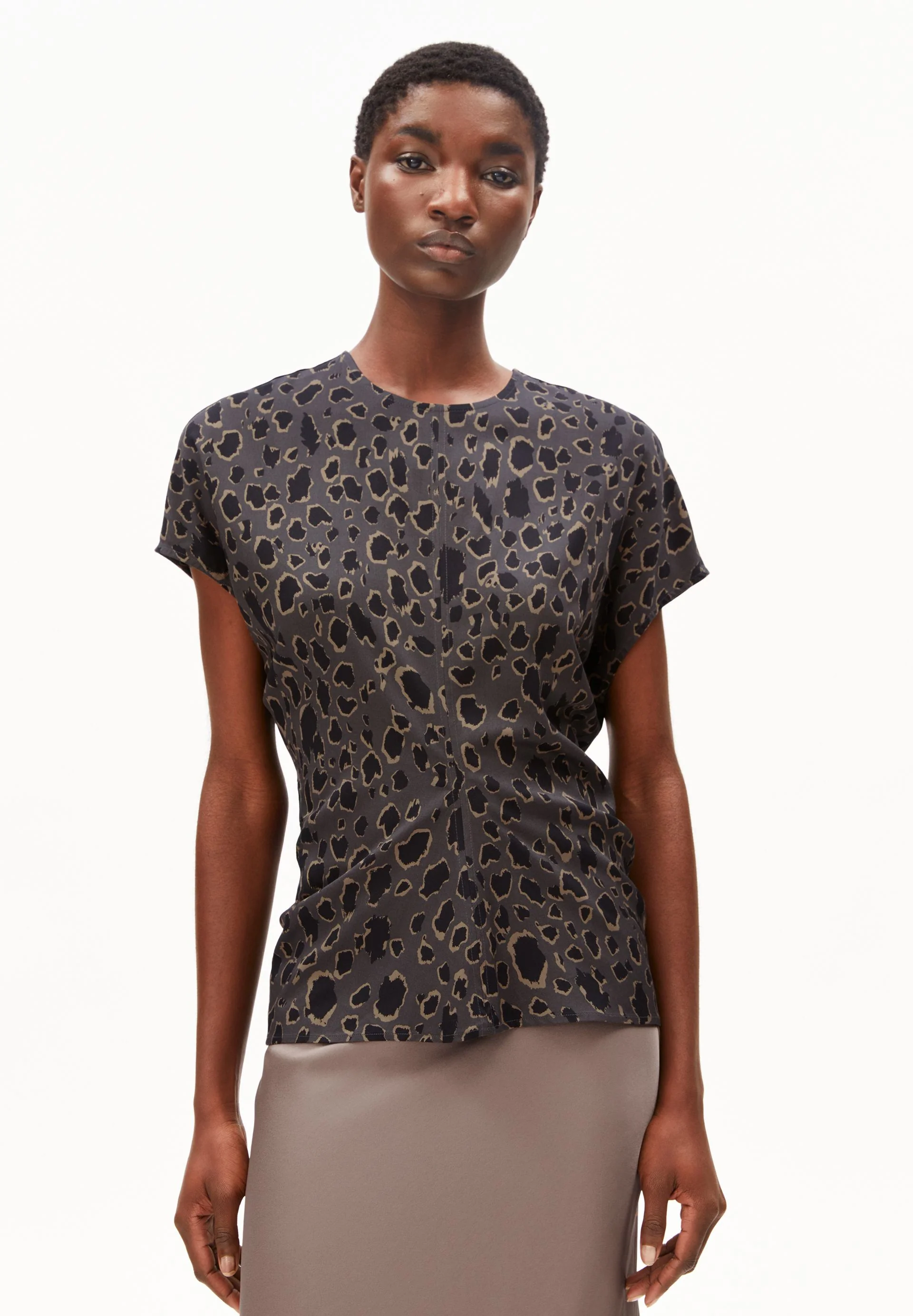 LEO-FLEDERMAUSÄRMEL-BLUSE