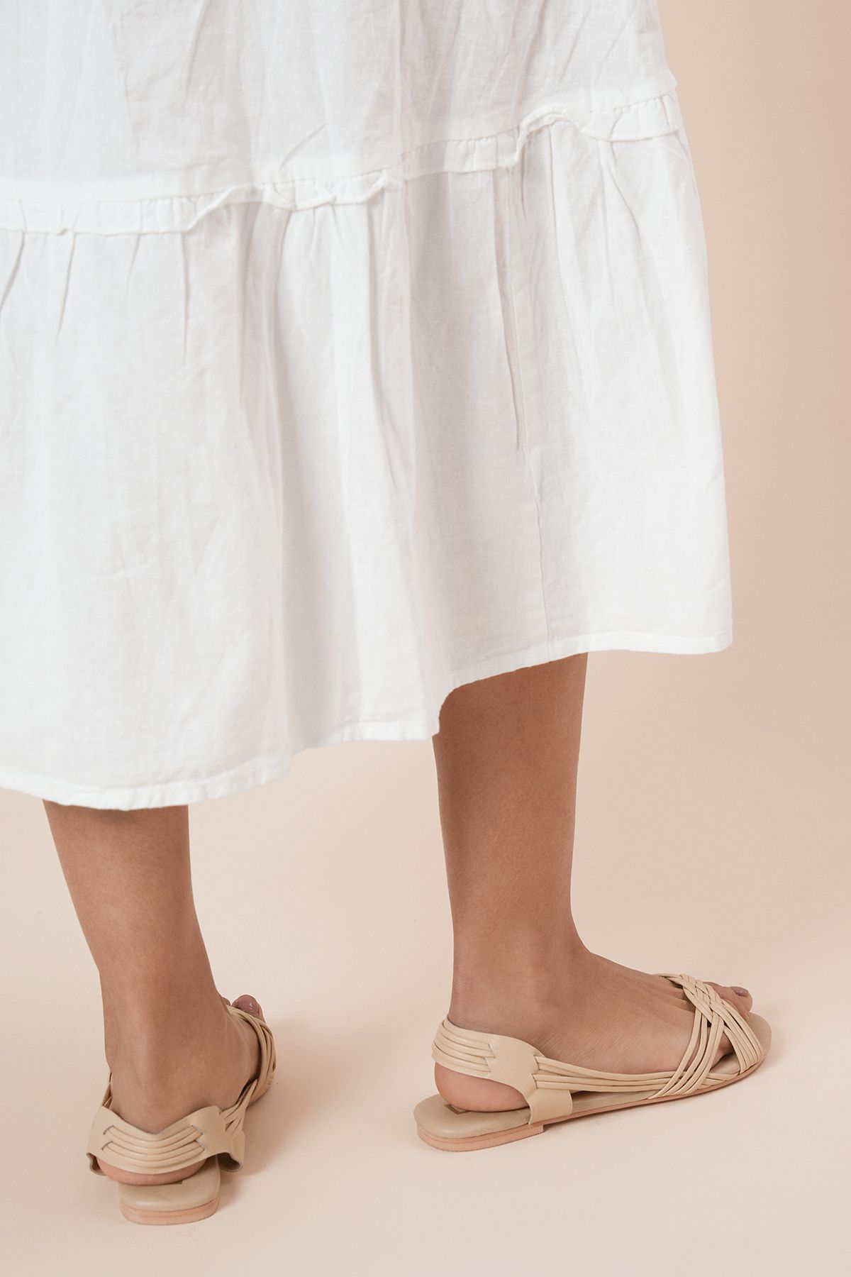 Dorothy Perkins Wide Fit Jocelyn Real Leather Plaited Flat Sandals