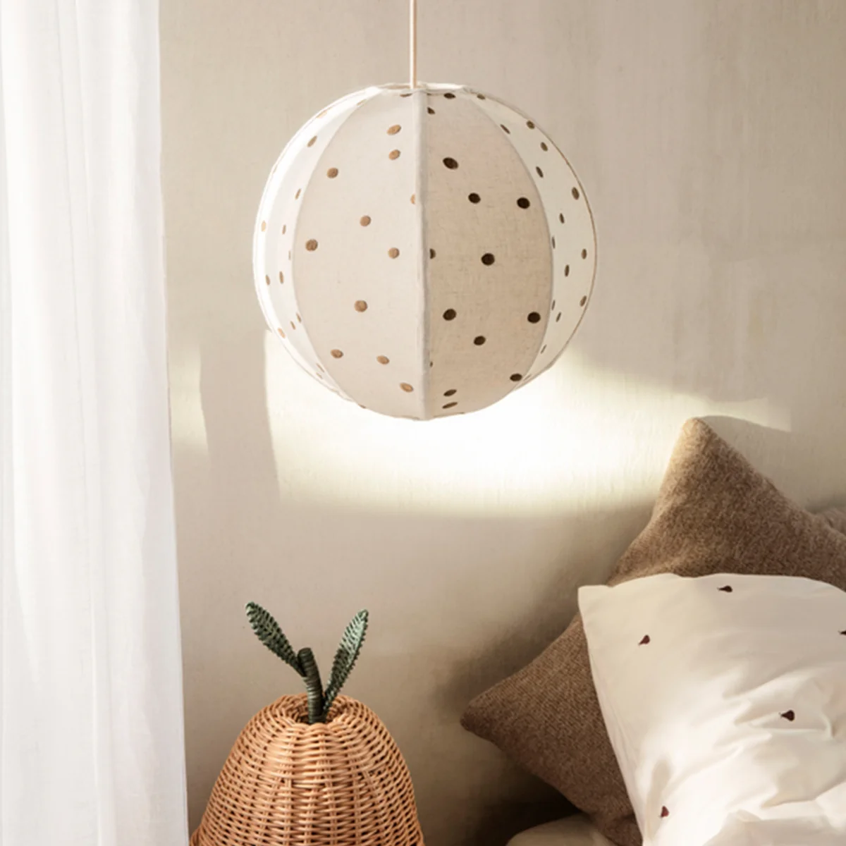 Ferm Living - Dots Textil Lampenschirm, Ø 35 cm, sugar kelp