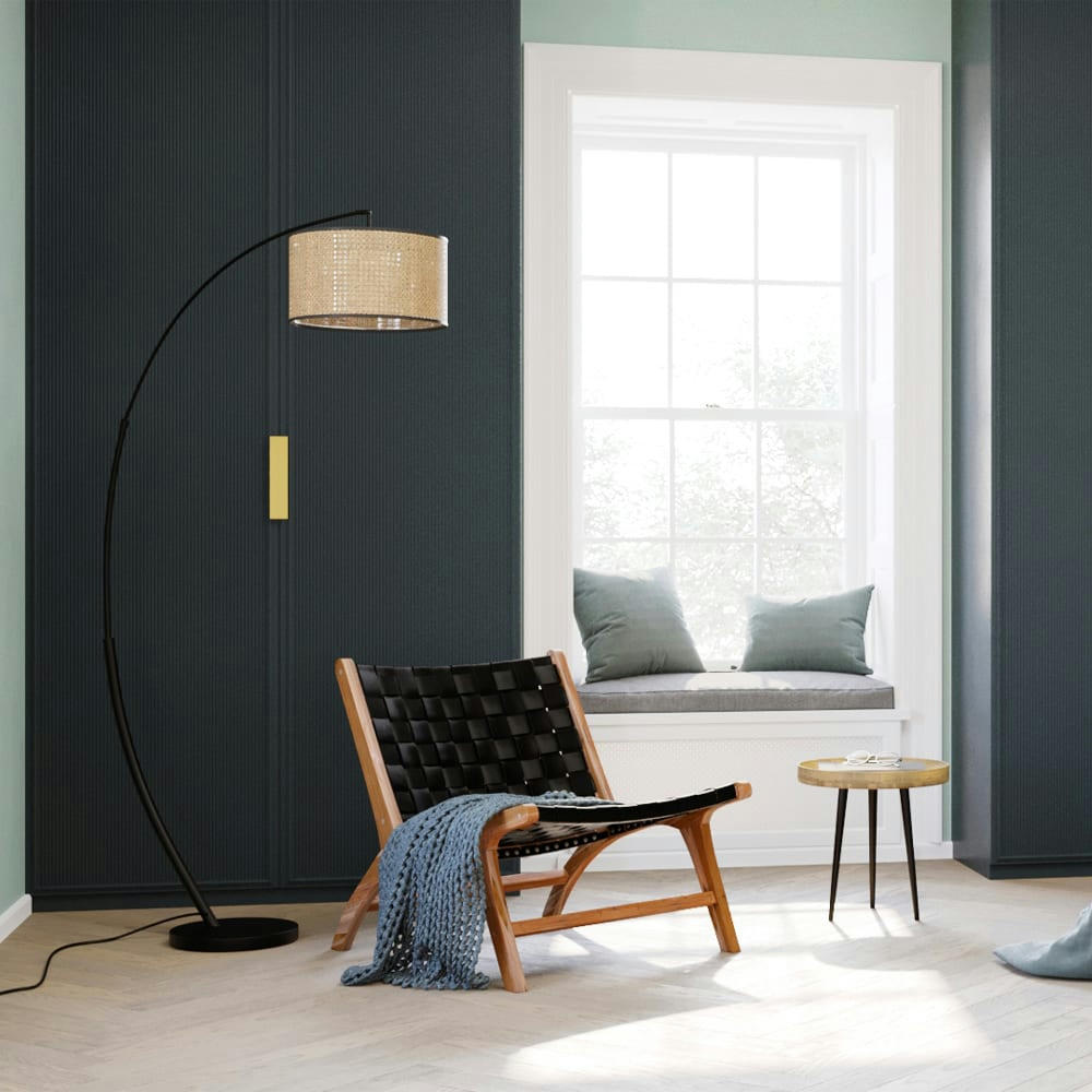 KUNA - Fauteuil en teck et cuir tréssé noir