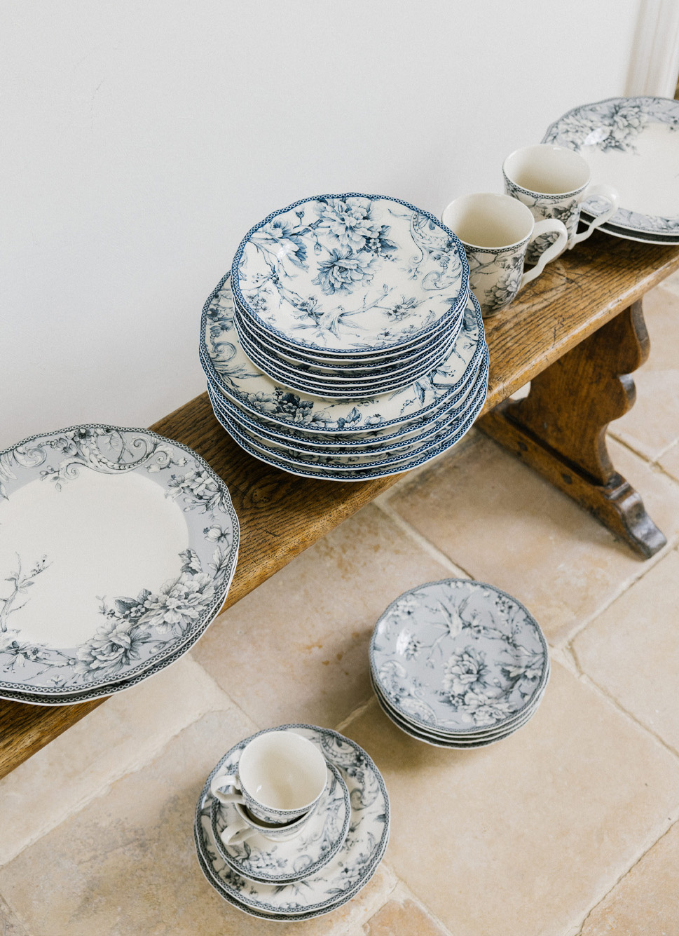 ASSIETTE PLATE EN GRÈS ADELAÏDE MARINE