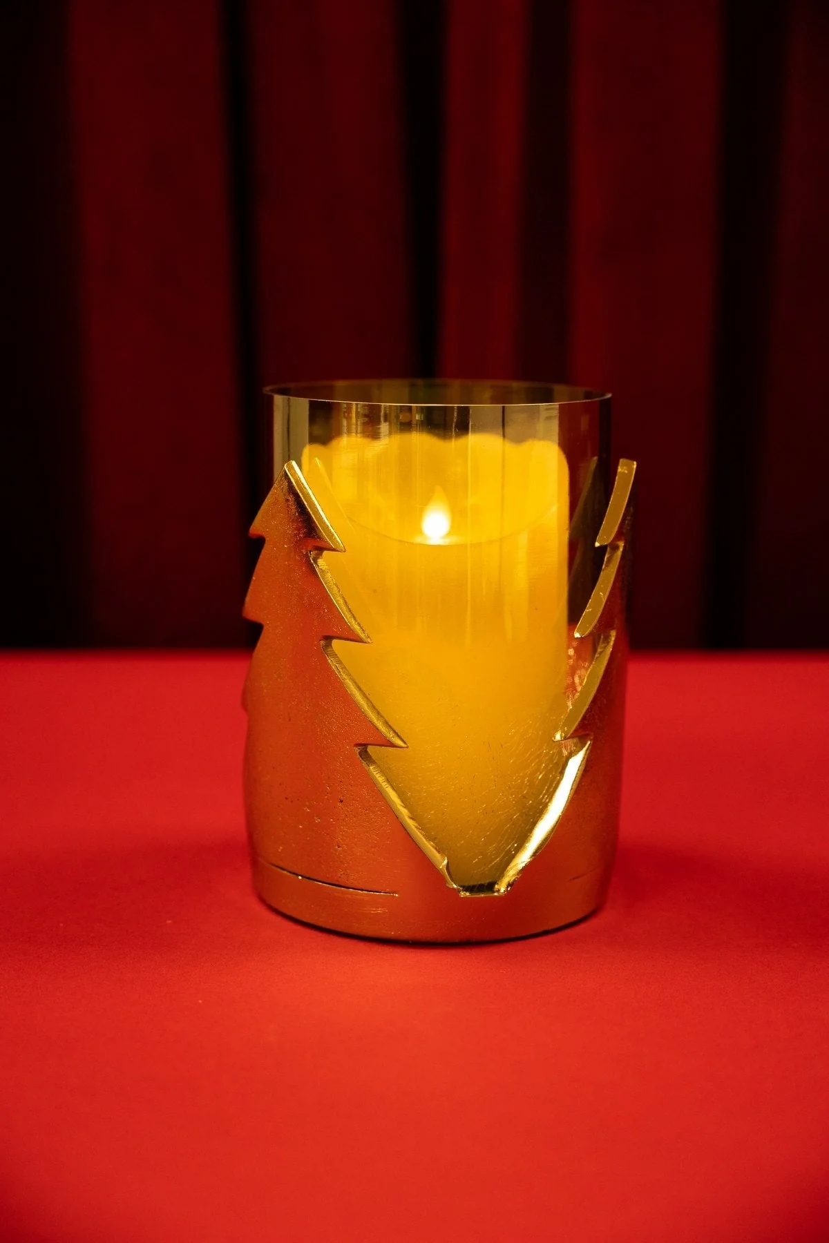 Christmas Tree Hurricane Candle Holder