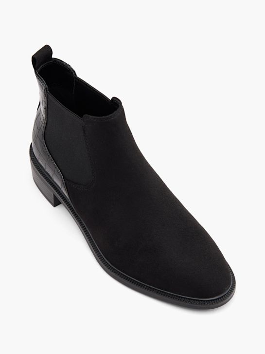 Heeled chelsea boot