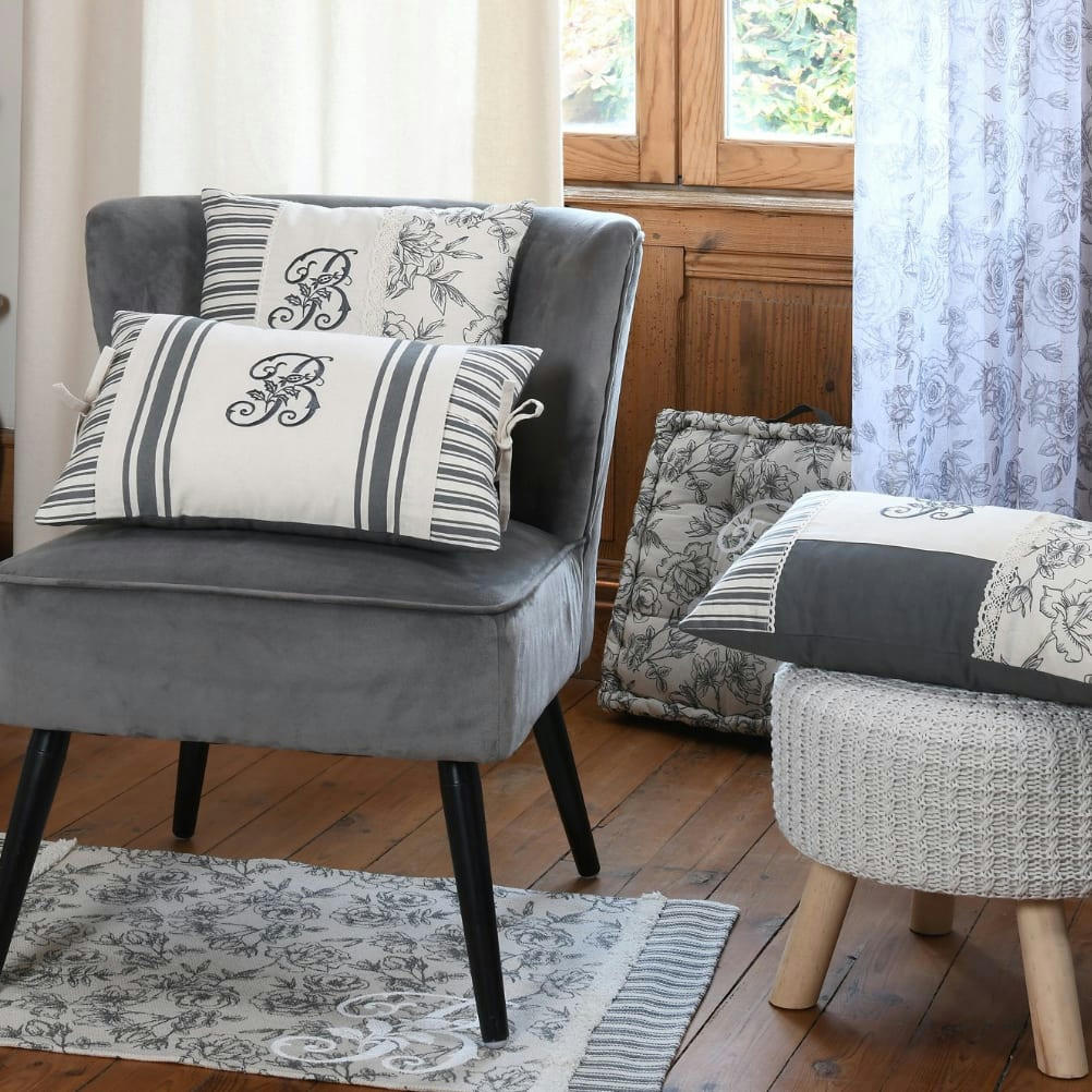 BONNIE - Coussin de sol en coton écru 45x45cm