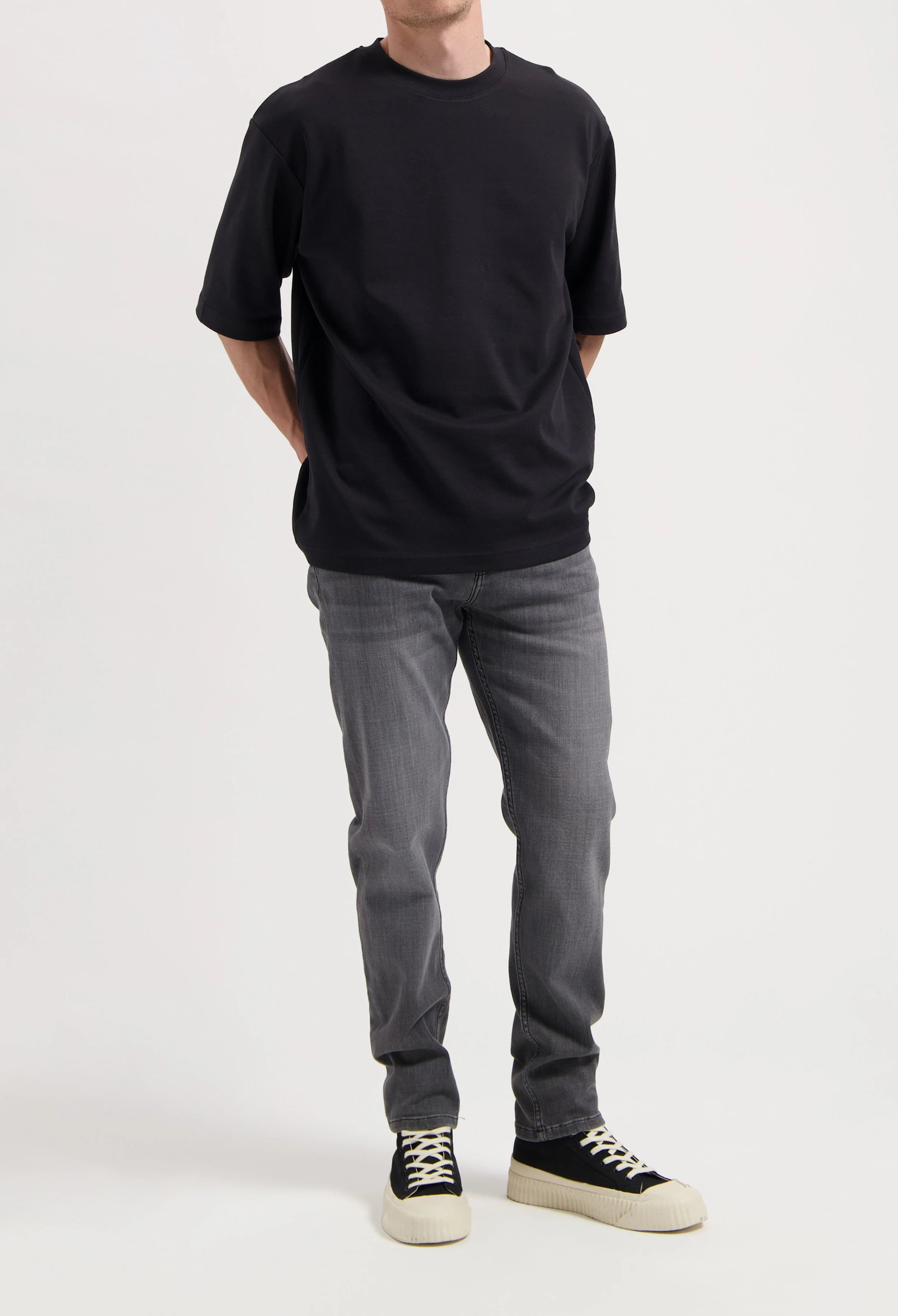 Rick Mid Slim - Authentic Black