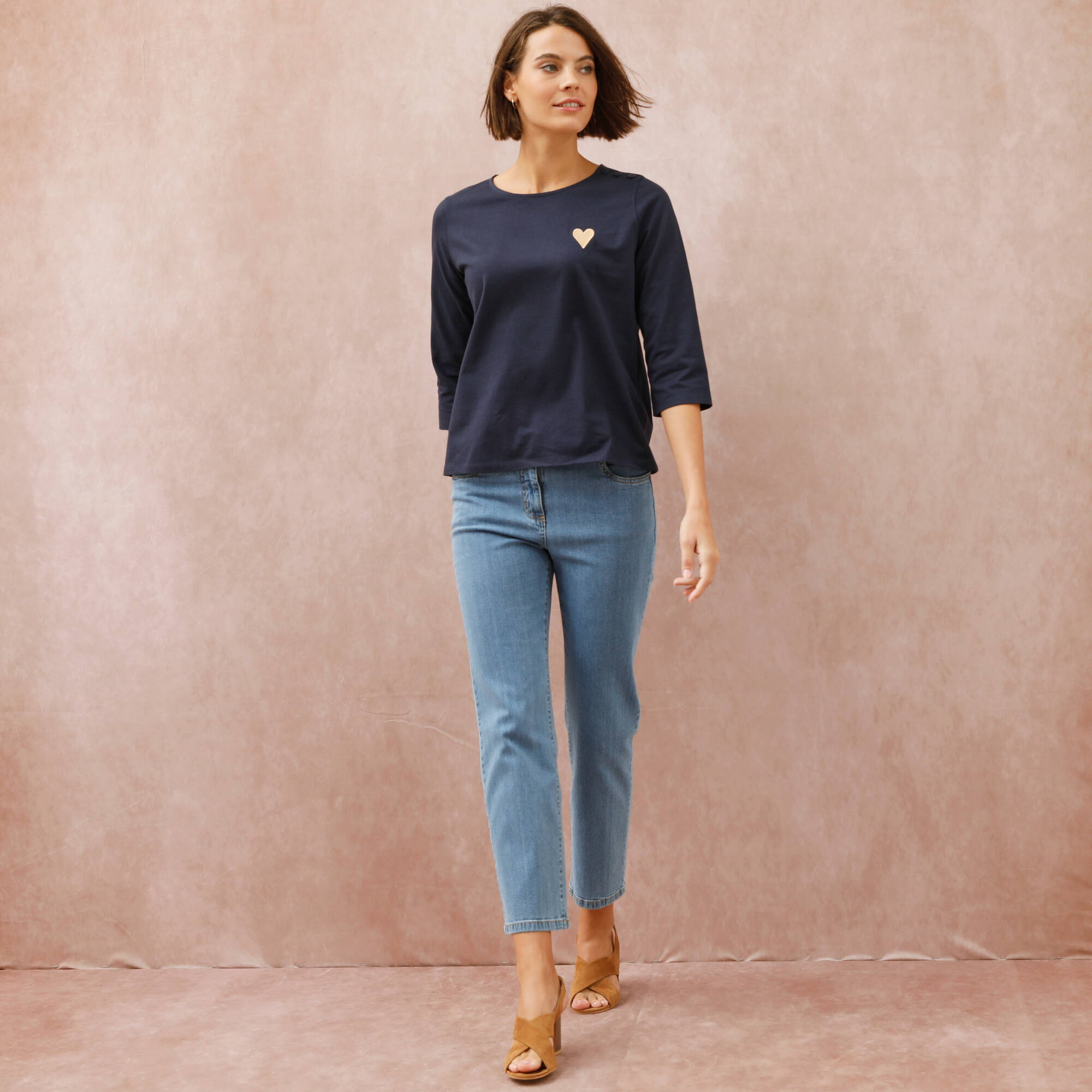 T-shirt boutonné uni broderie coeur en coton biologique(**)