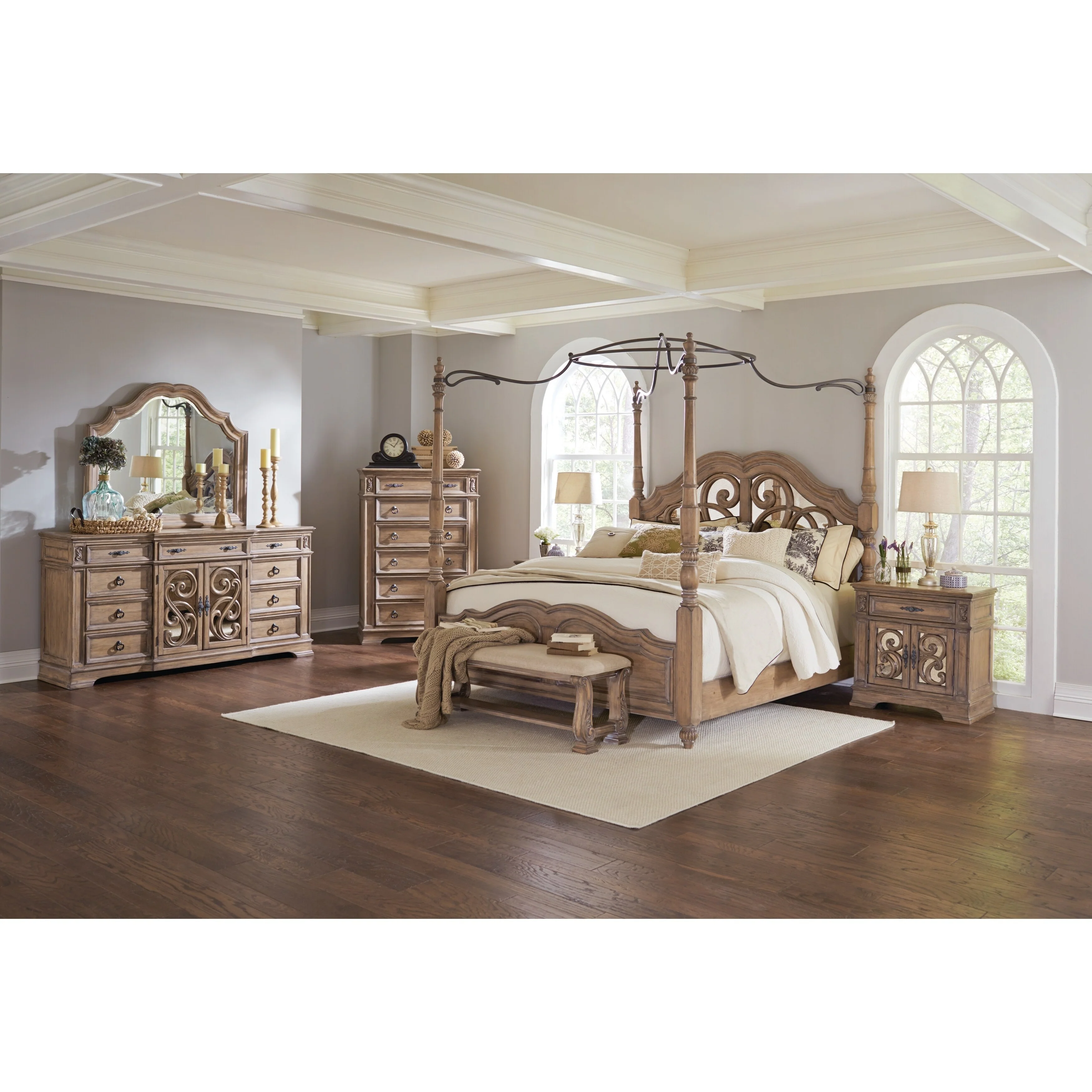 Ilana Traditional Antique Linen 5-piece Bedroom Set