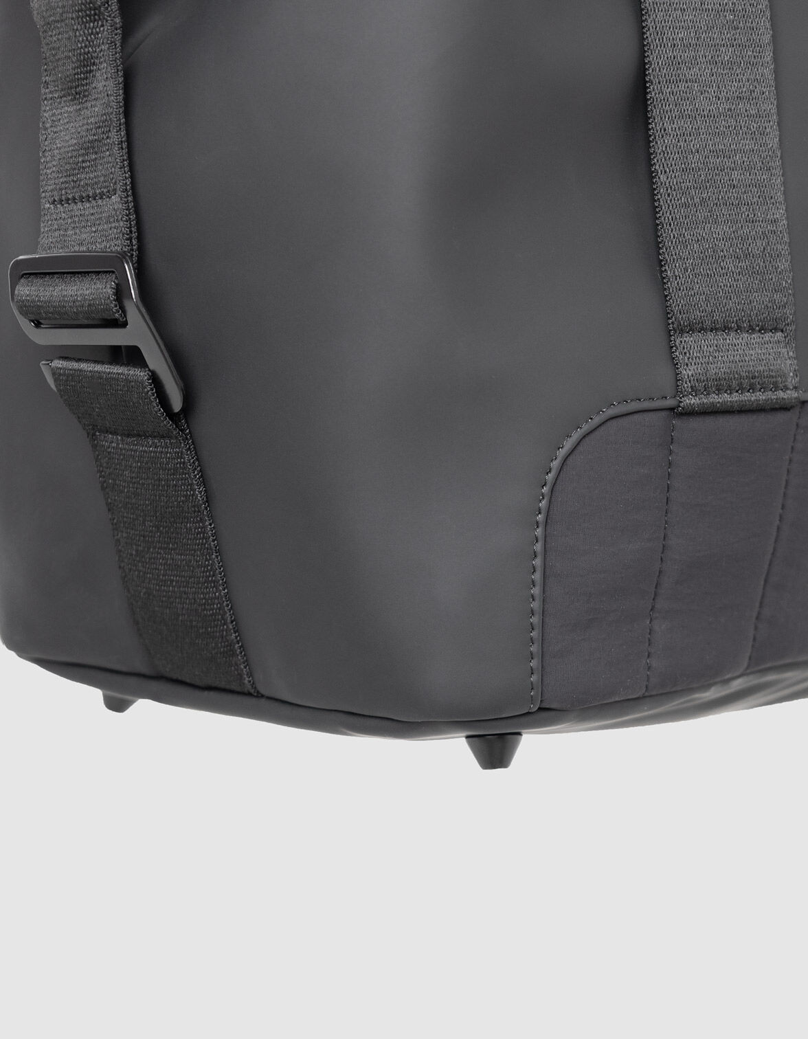 Sac week-end noir nylon effet gomme Homme