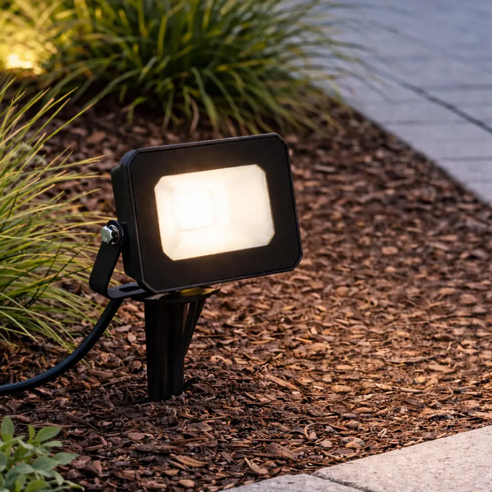 Qazqa tafellamp met glas levana zwart ge?ntegreerde led