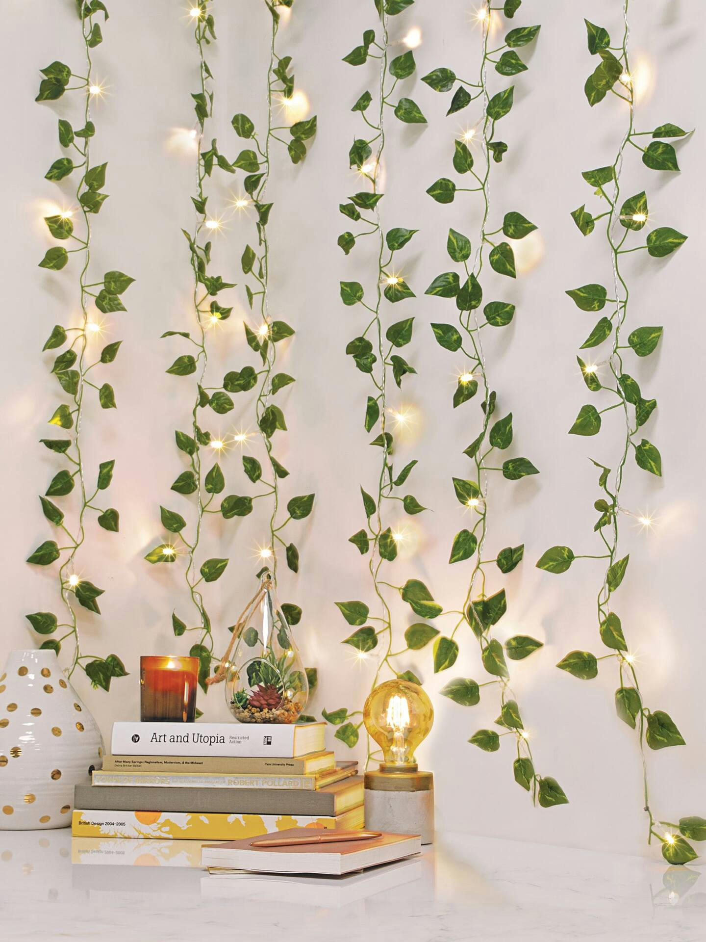 West & Arrow Merkury LED Curtain Vines