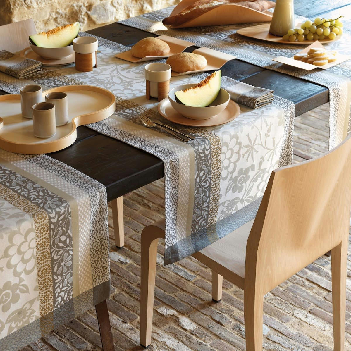 PROVENCE - Chemin de table en coton calisson 55 x 200