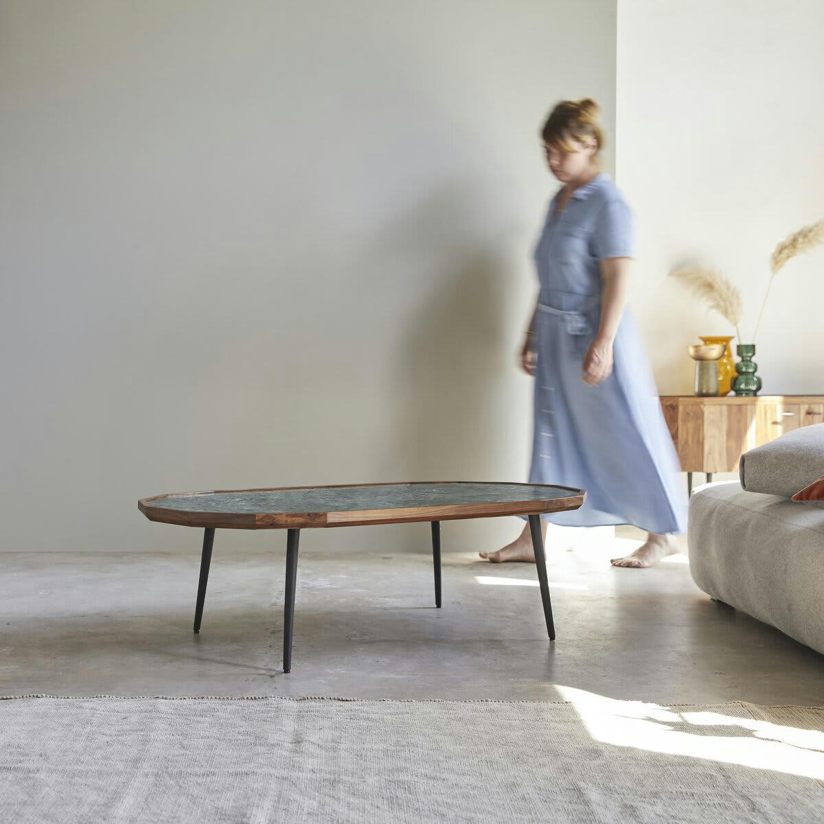 JADE - Table basse en palissandre massif et marbre