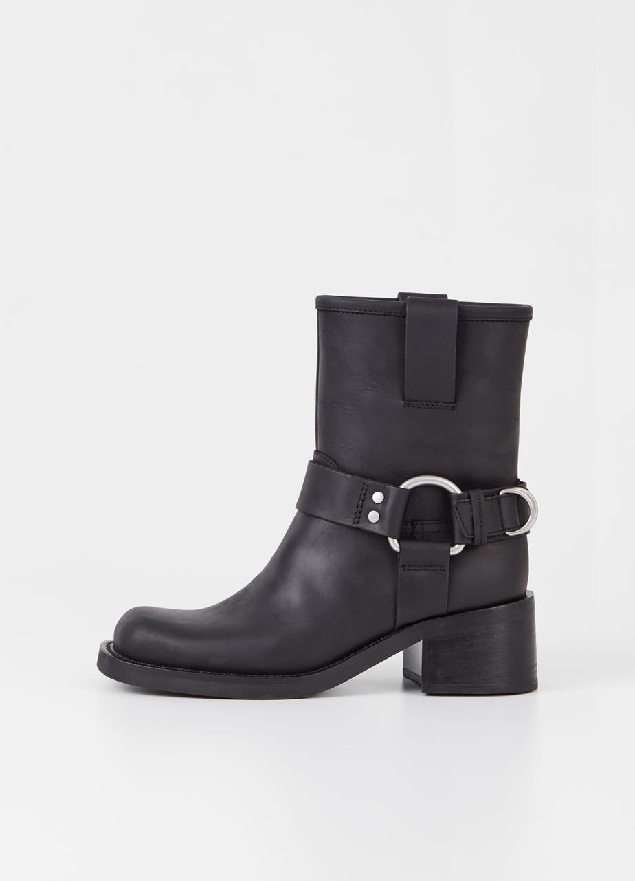 Nour Boots