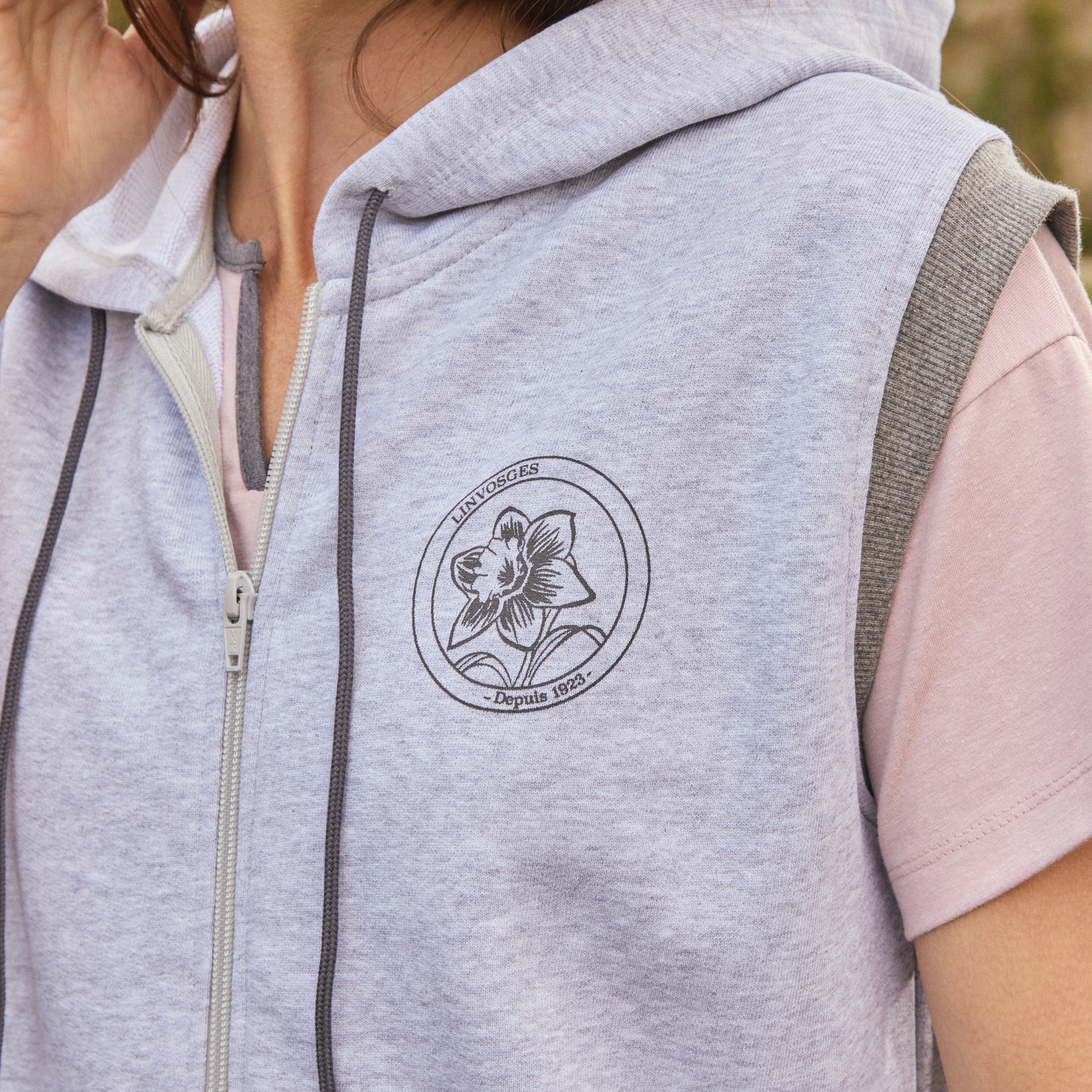 VesteÉlan graphique