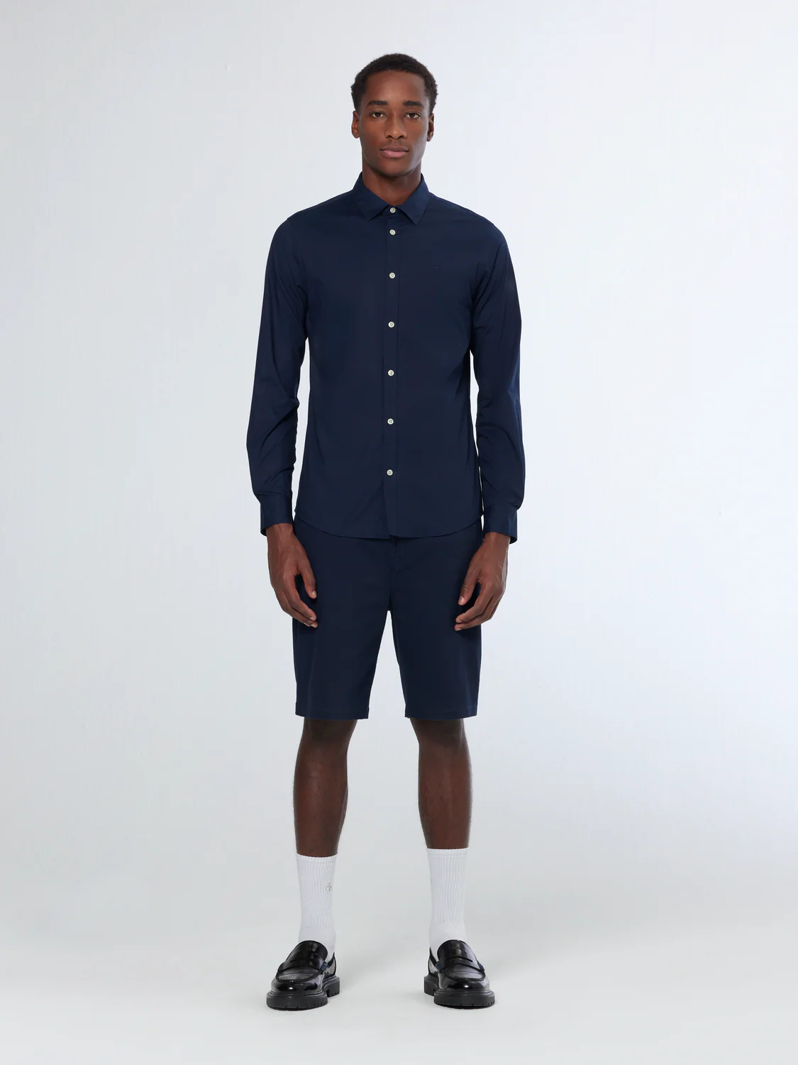 Essentials — Poplin Button Down Shirt