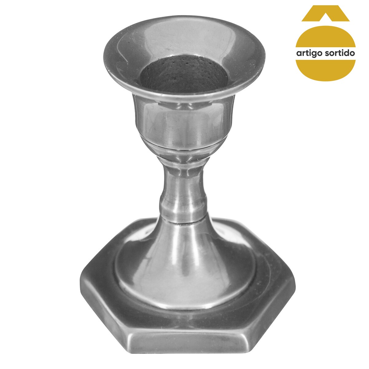 Castiçal prateado em metal