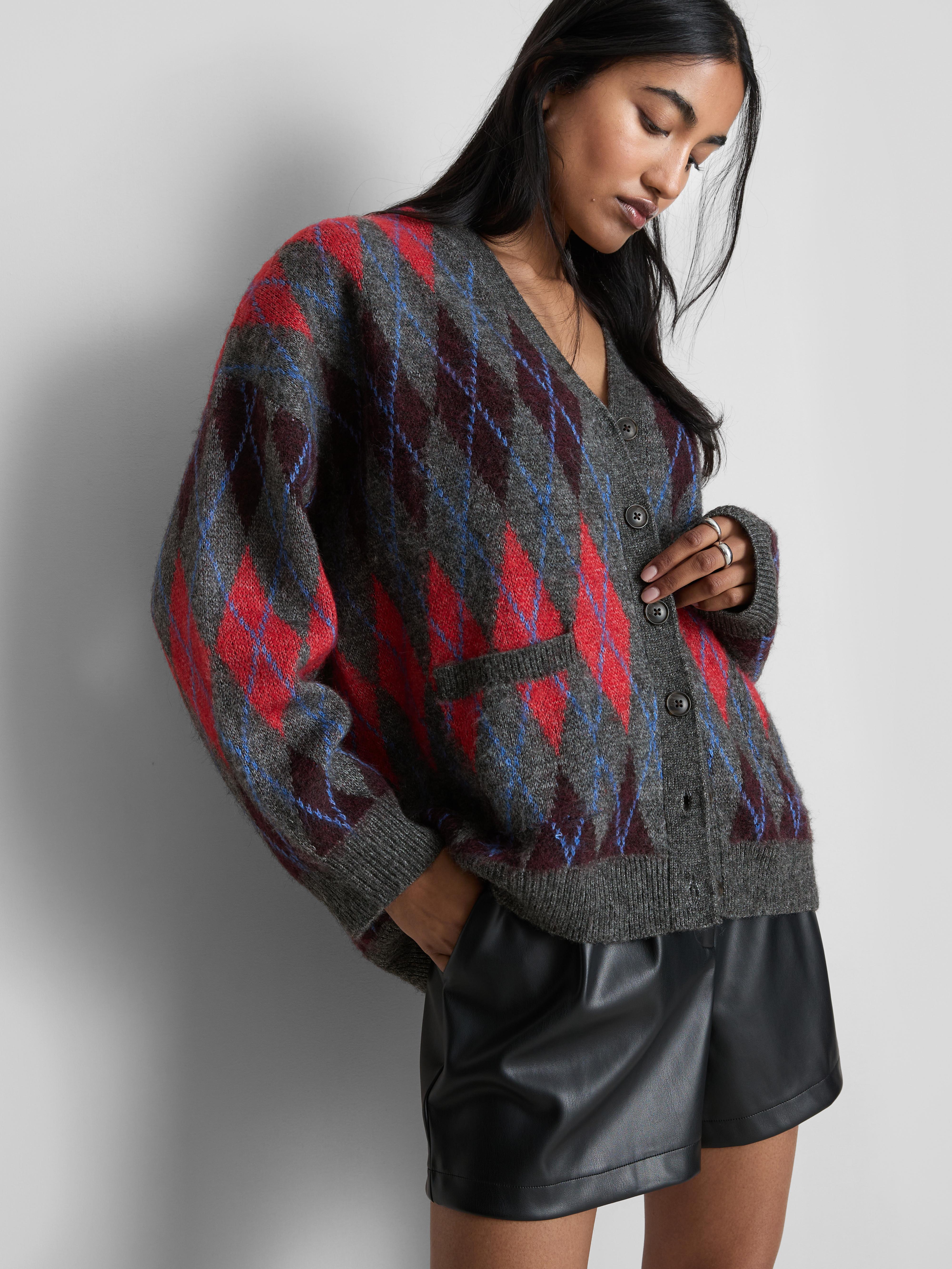 Relaxed Argyle Cardigan