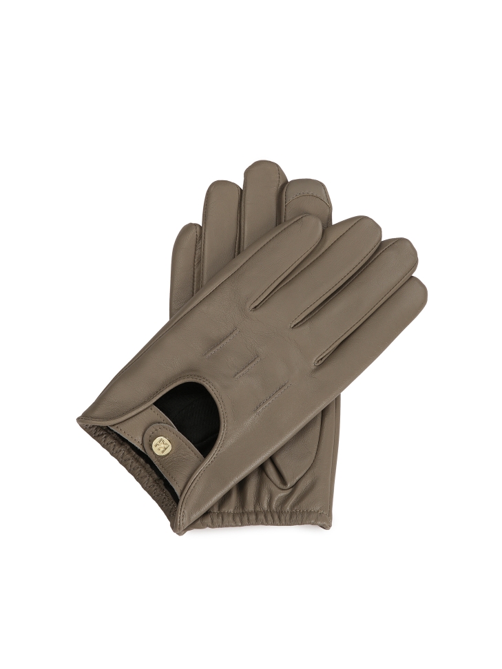 Car gloves in taupe color