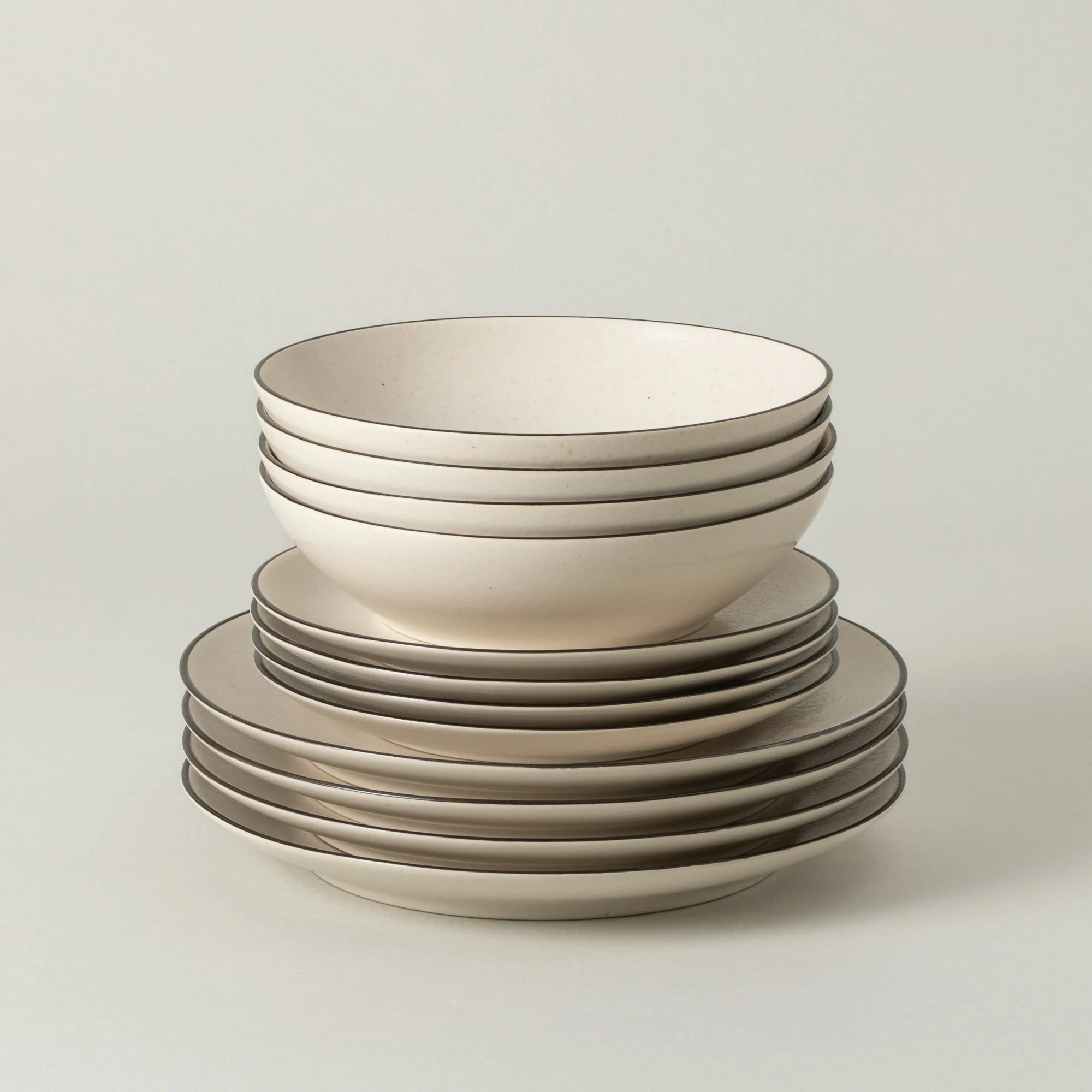 12-Piece Dinnerware Set with Soup/Pasta Bowl Augusta