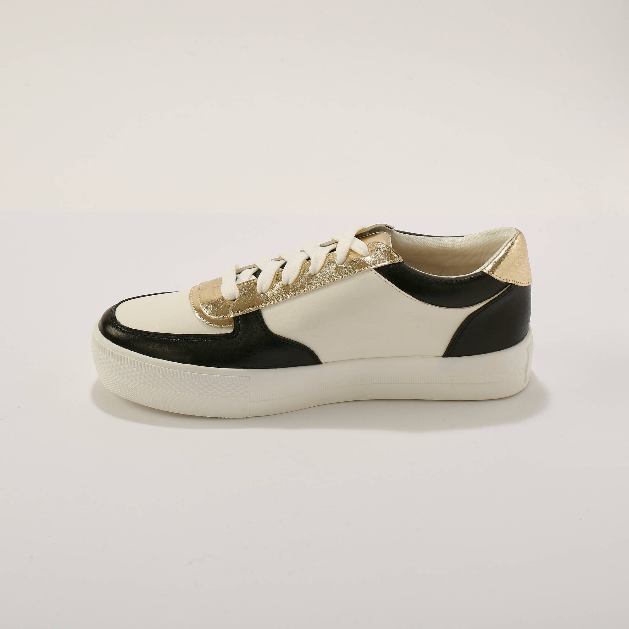 Sneakers à lacets
