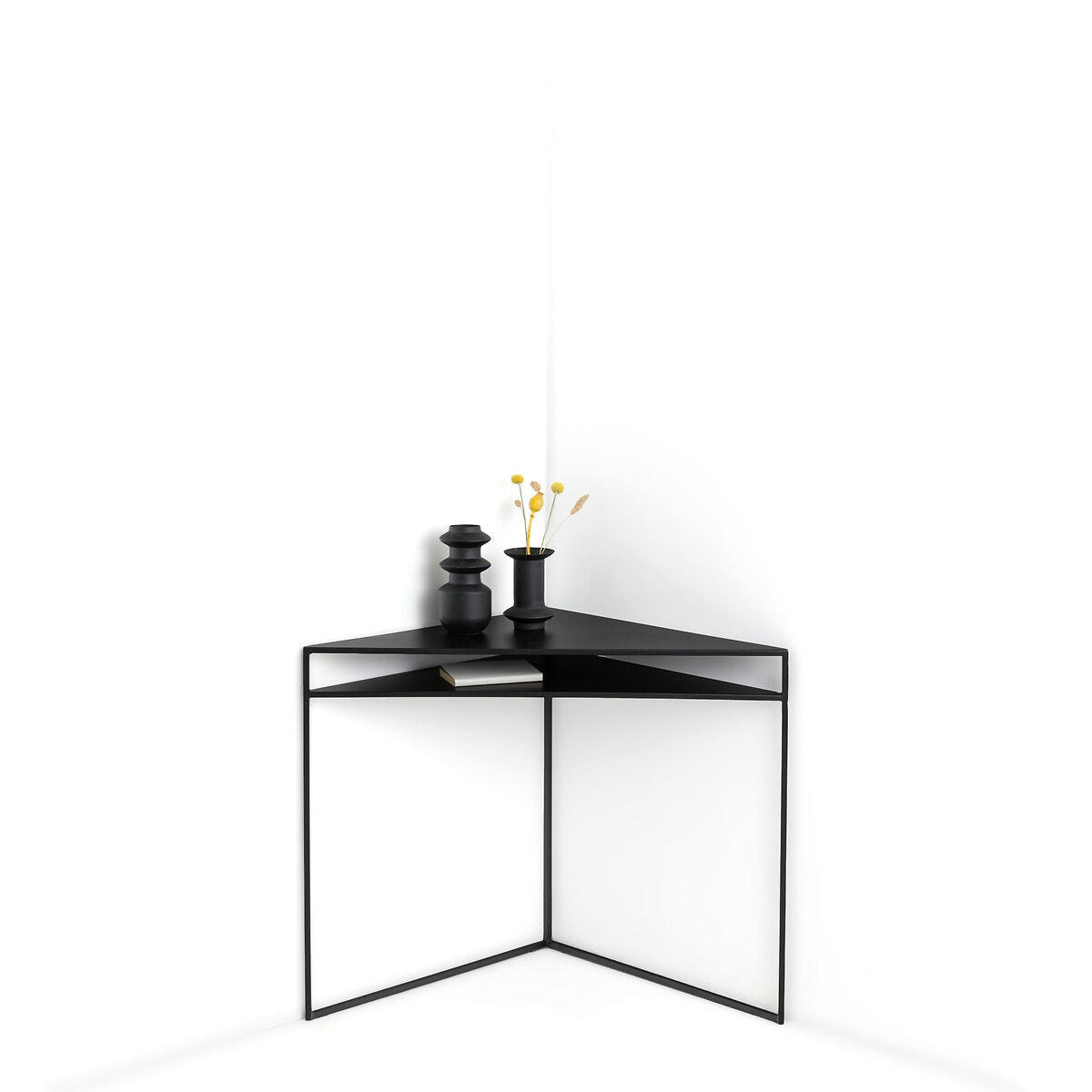 Console d'angle acier, Hiba
