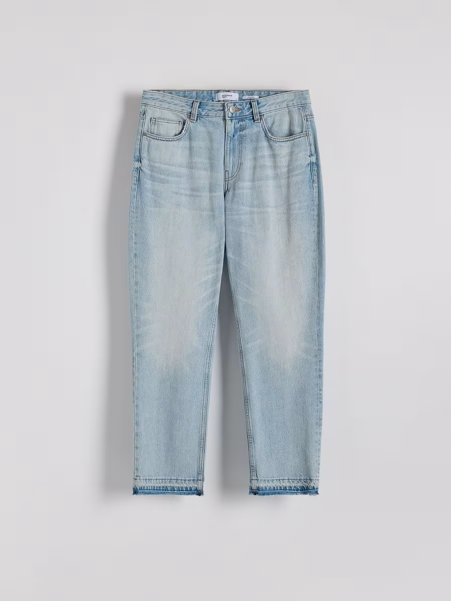 Straight Jeans