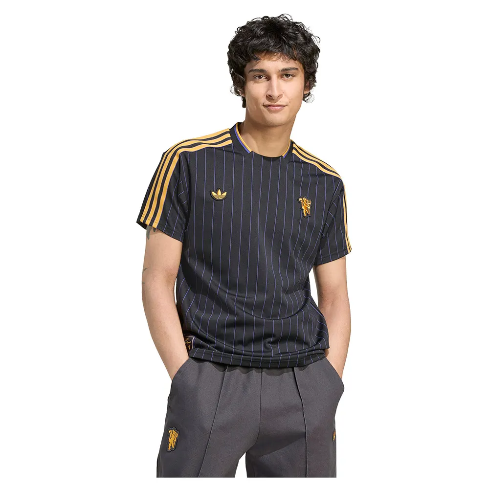 adidas Manchester United Terrace Icons short sleeve T-shirt