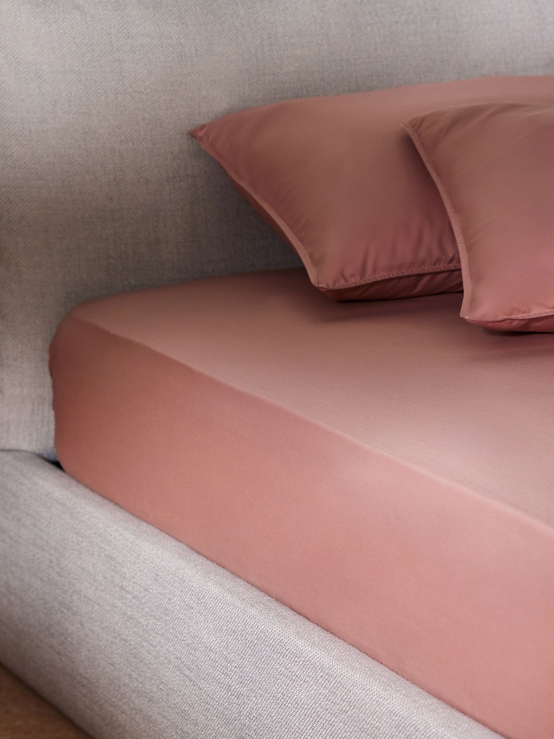 Cosy Washed Cotton Extra Deep Fitted Sheet in Dusty Rose