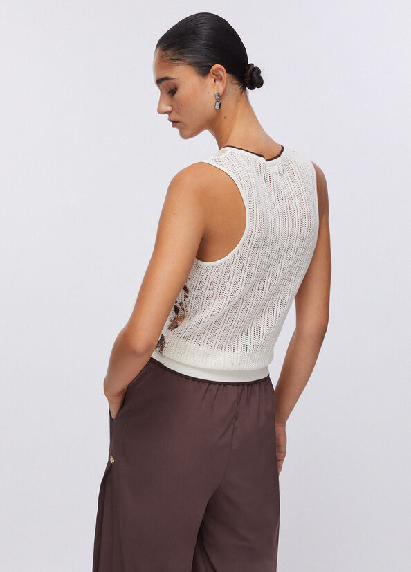 Top in maglia punzonata