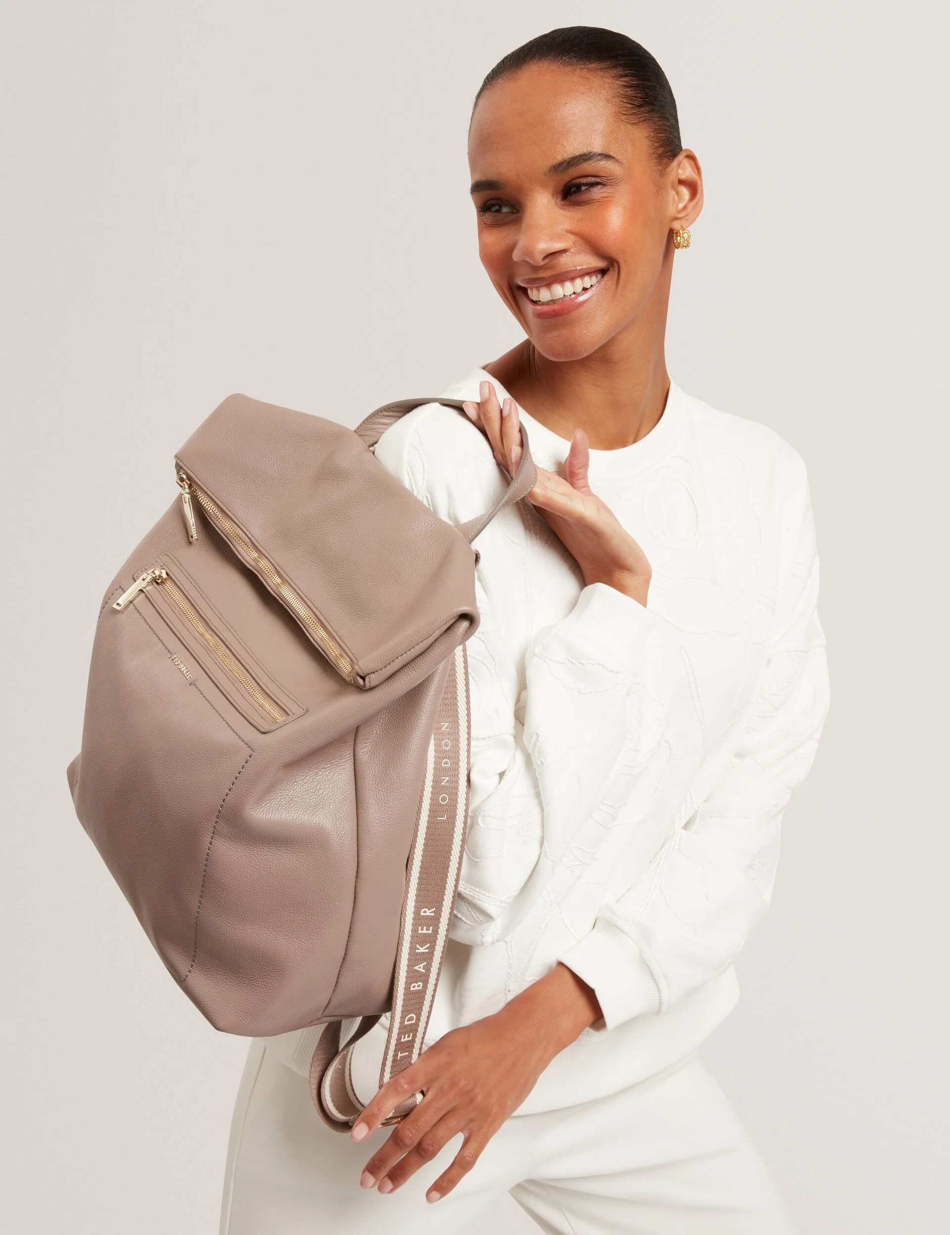 LUCCEA | TAUPE