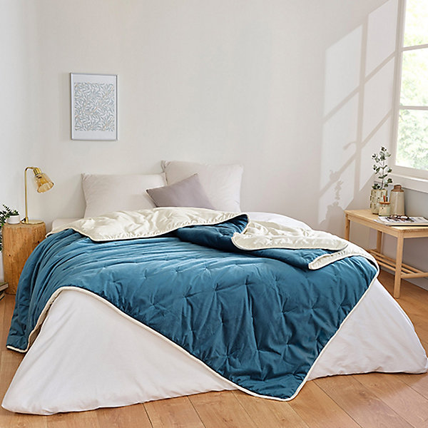 Jeté de lit réversible en velours et microfibre (150x200 cm - Bleu Paon)