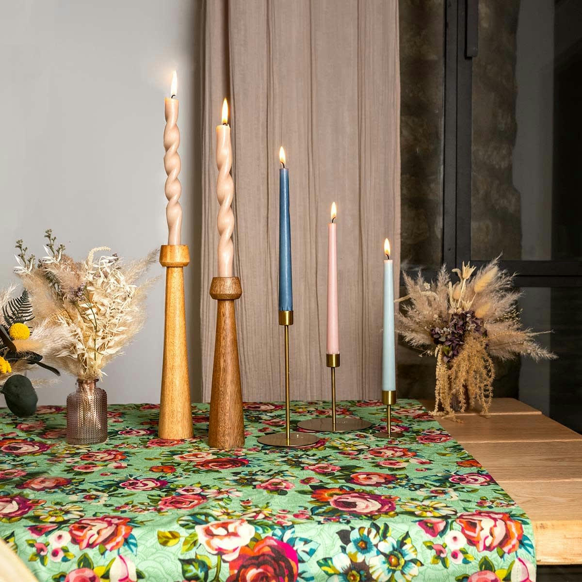 DEVI - Nappe grand format en coton imprimé fleuri Lagon 140x235