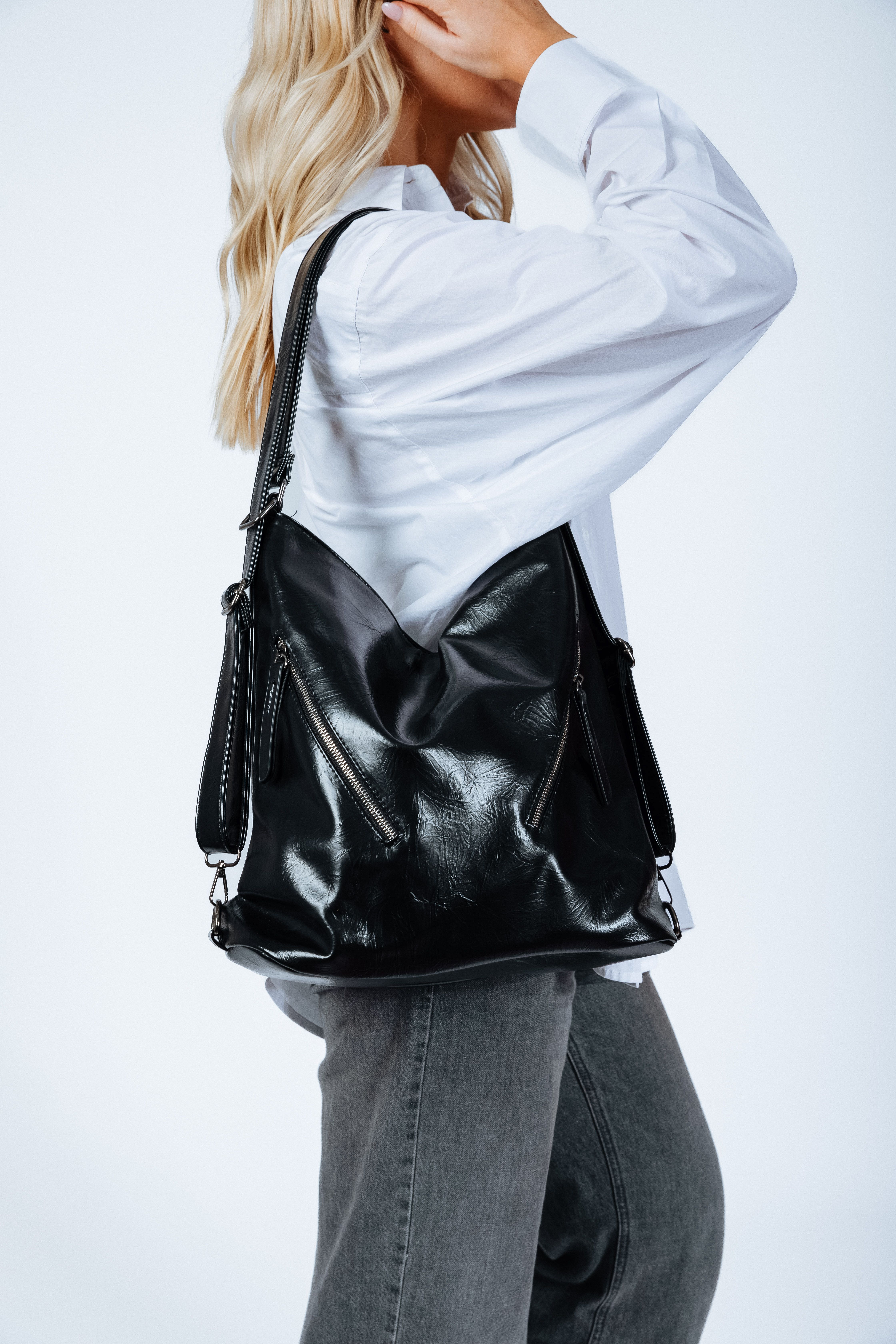 SVNX Hobo Shoulder Bag & Backpack - 2 in 1
