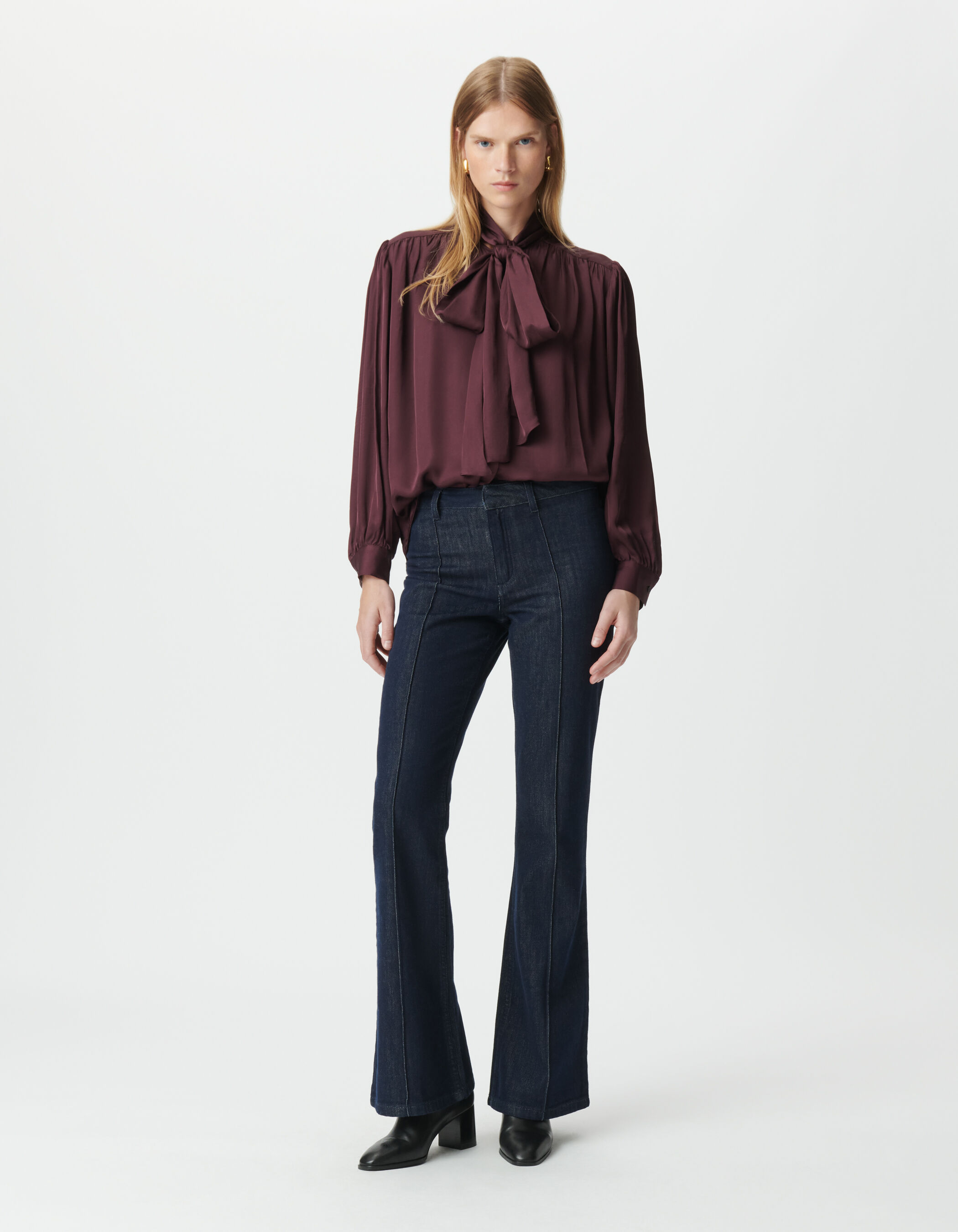 Chemise bordeaux satinée col lavallière Femme