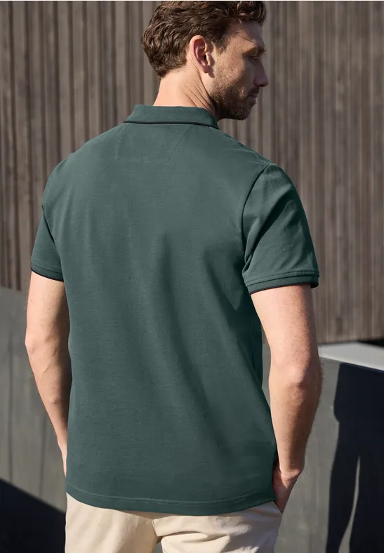 Basic Piqué Poloshirt mit Kontrastdetail