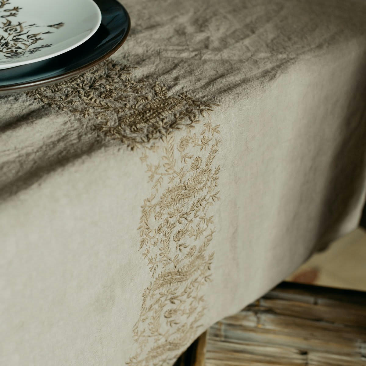 NAPPES BRODEÉS - Nappe brodée lin pur lavé sophia 170x300 cm