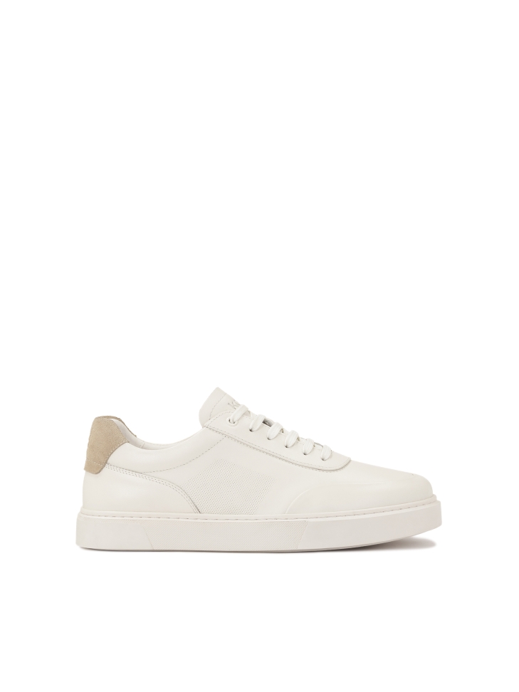 White leather sneakers with beige inset