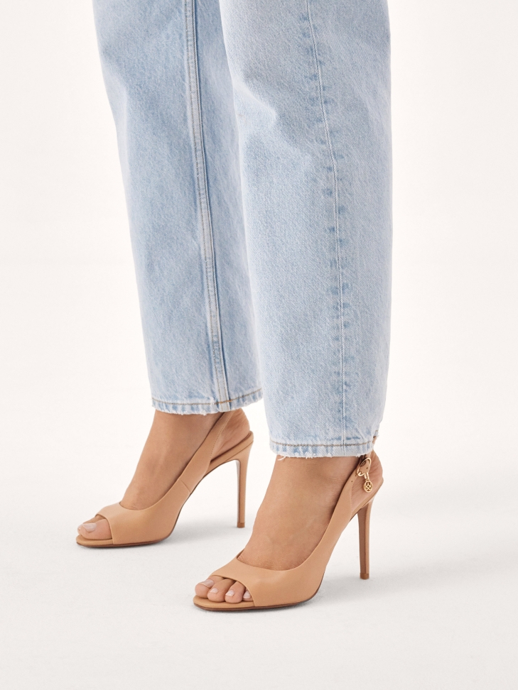 Leather heeled sandals with covered sides