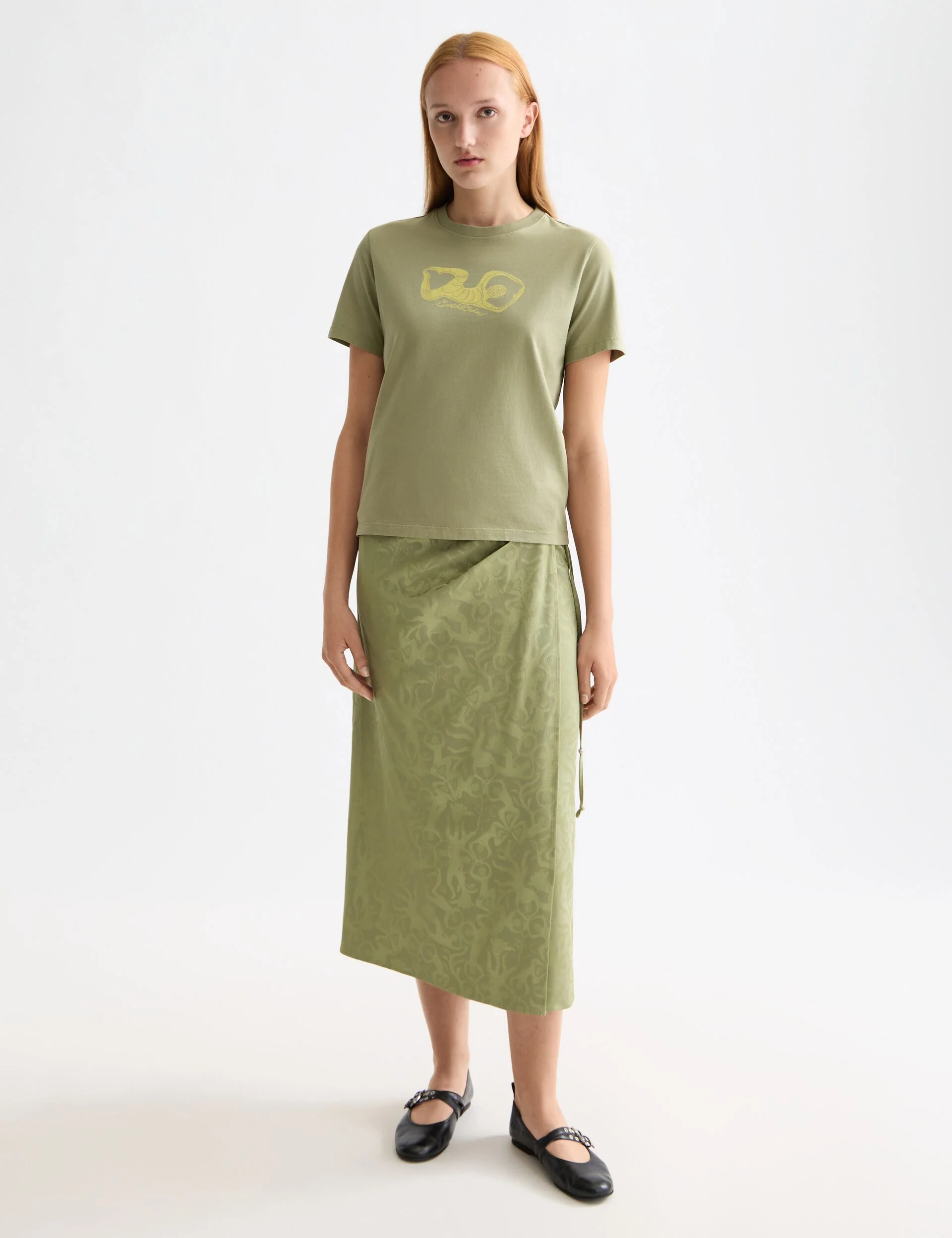 Fluid wrapped midi skirt