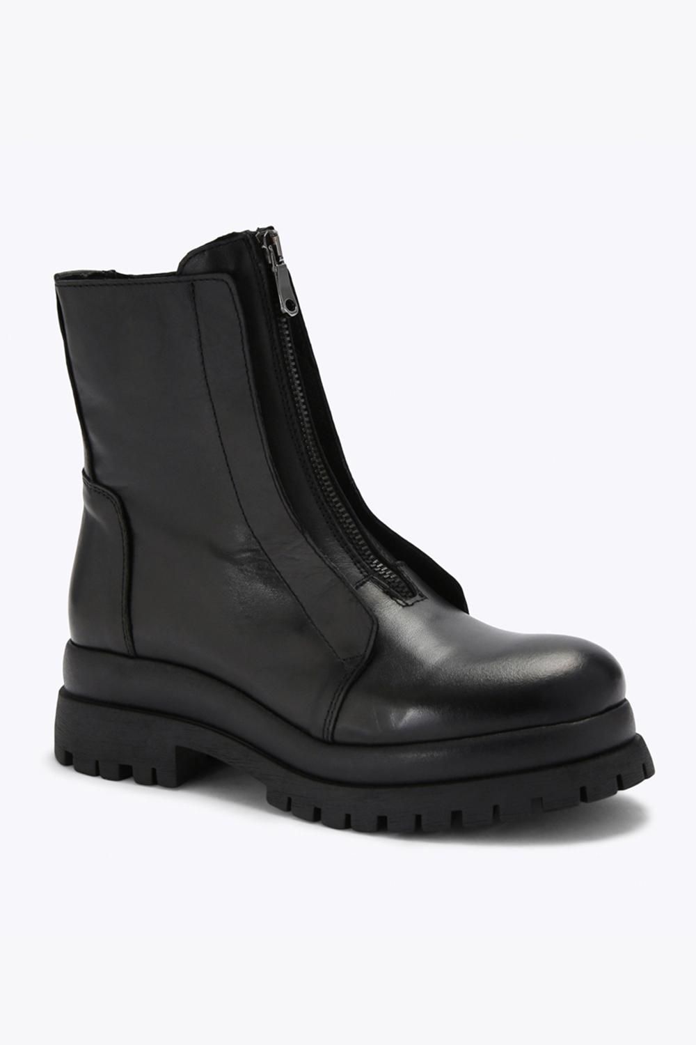 STEVE MADDEN Milton Black Leather' Leather Boots