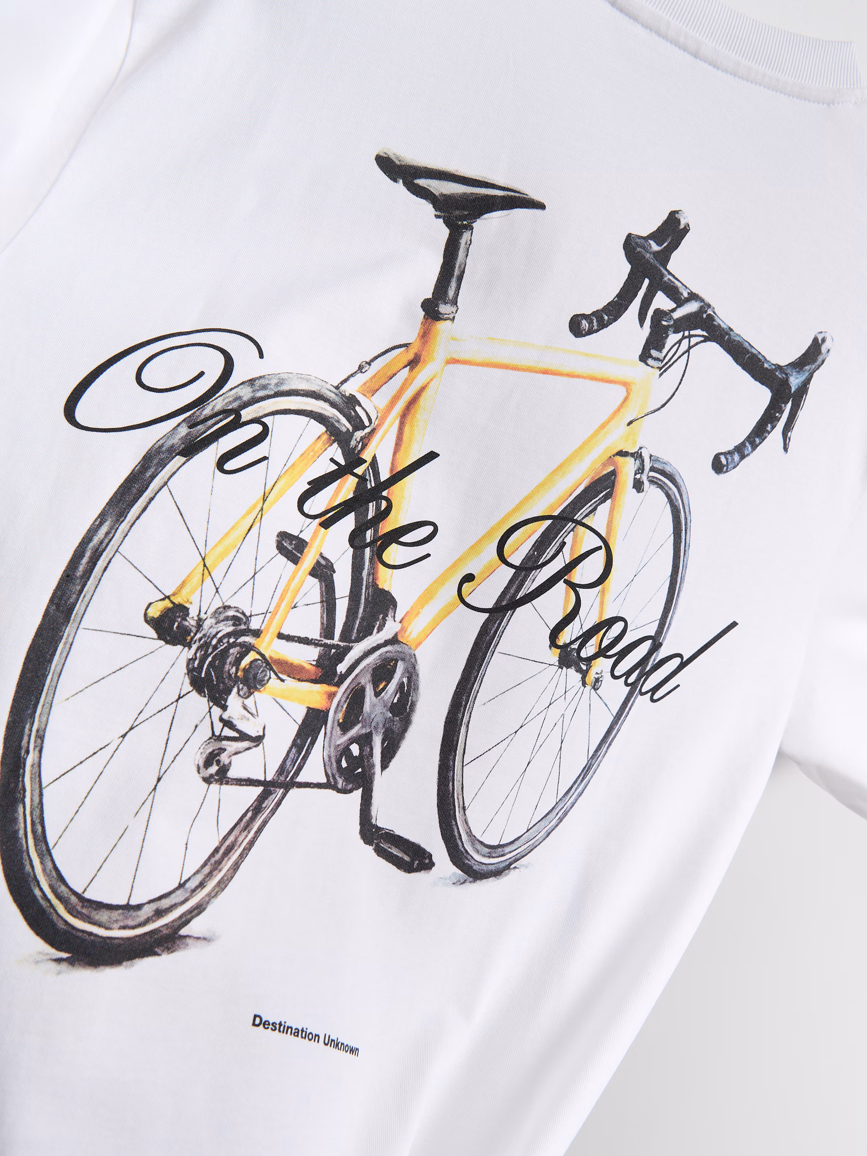 T-shirt comfort z nadrukiem na plecach