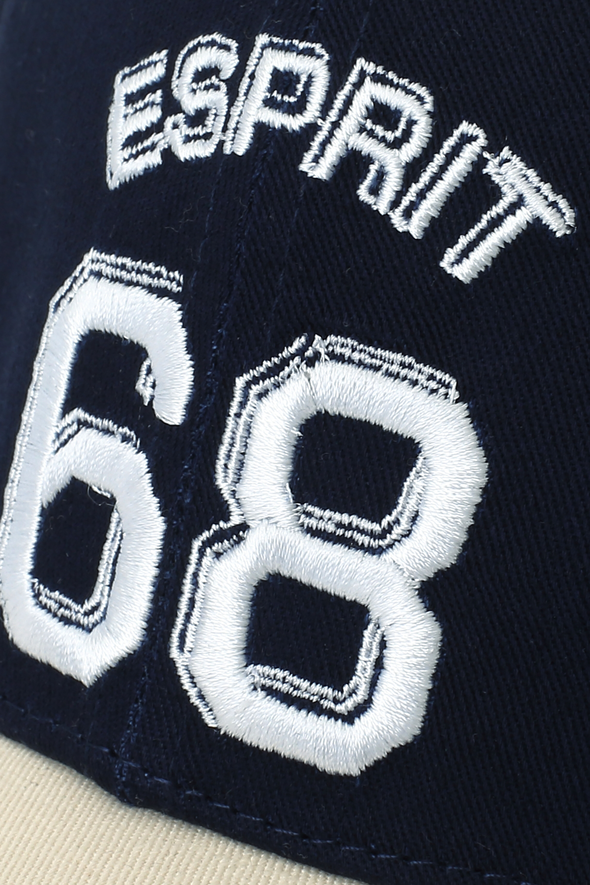 Varsity 68 Logo Cap（UNISEX）